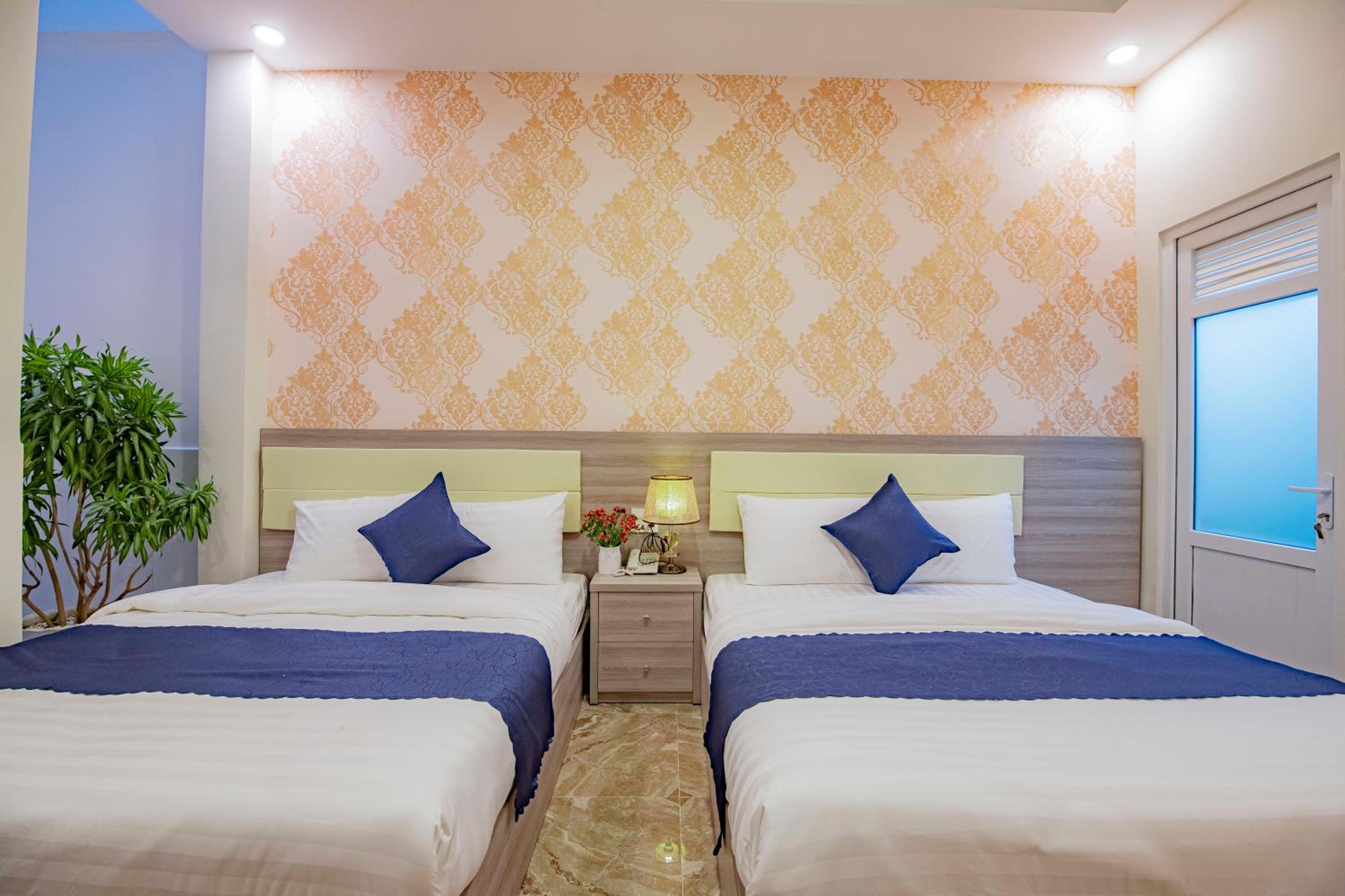 Khanh Uyen 1 Hotel