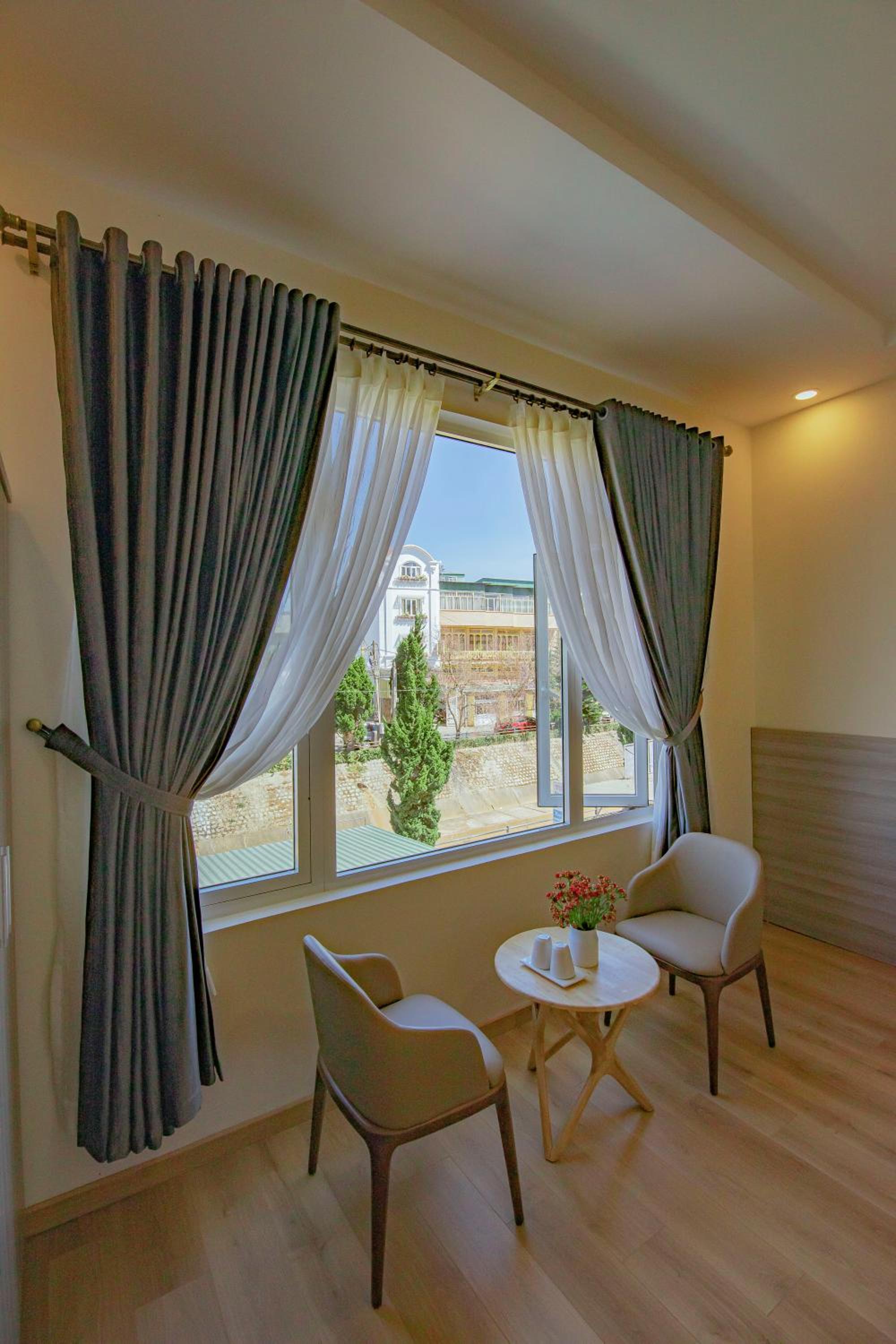 Khanh Uyen 1 Hotel