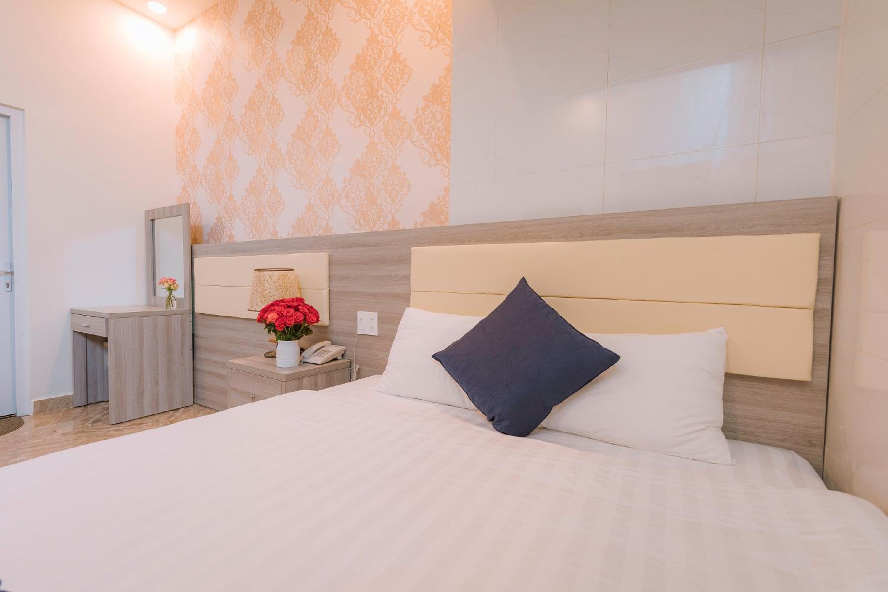 Khanh Uyen 1 Hotel
