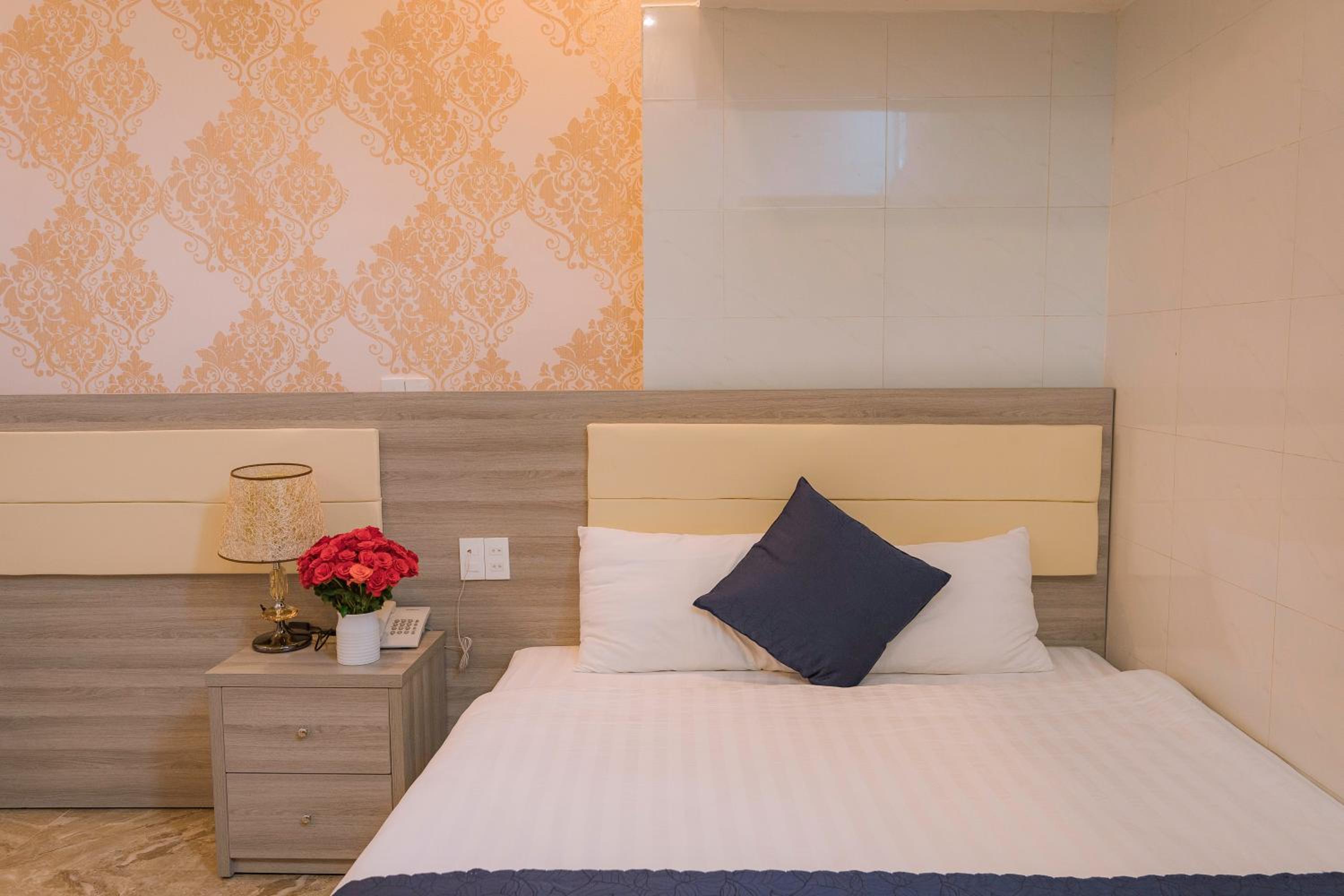 Khanh Uyen 1 Hotel