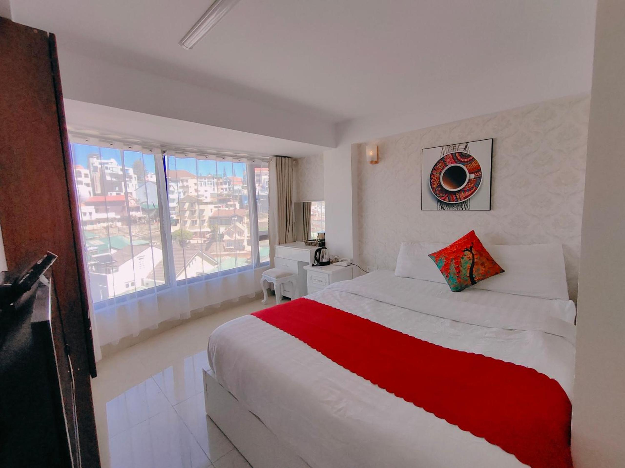 Ngàn Phố Studio & Love Hotel