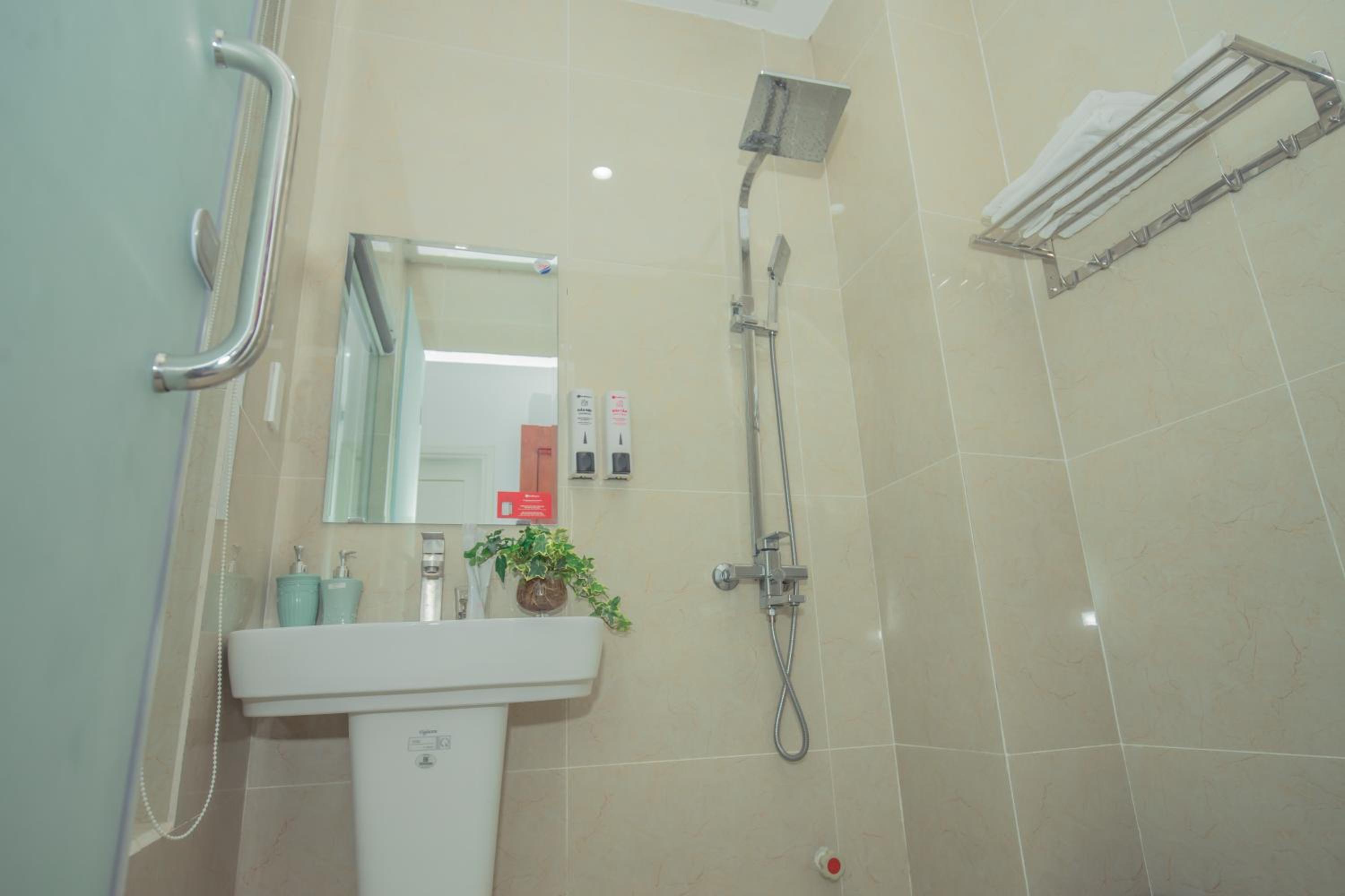 Ngàn Phố Studio & Love Hotel