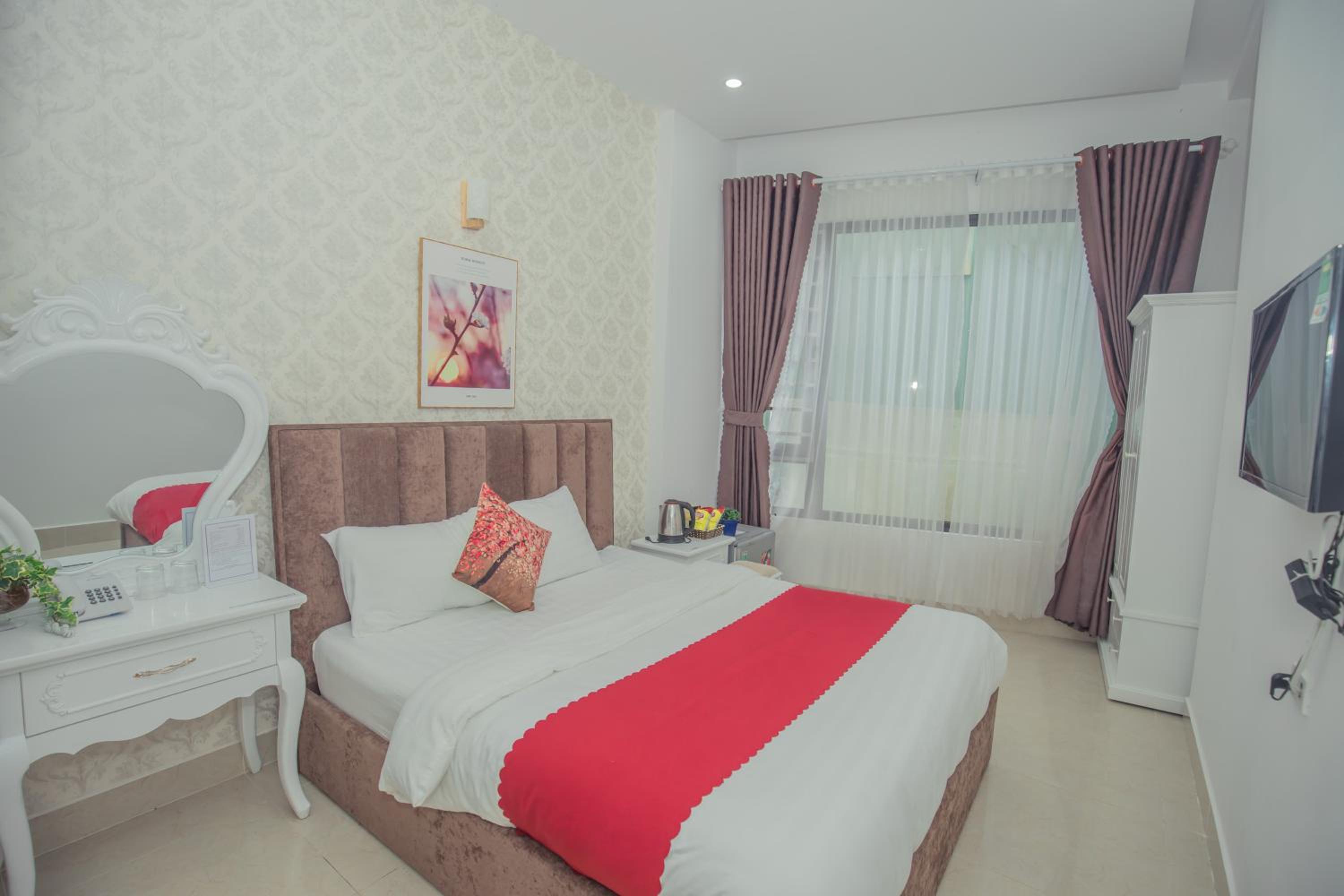 Ngàn Phố Studio & Love Hotel