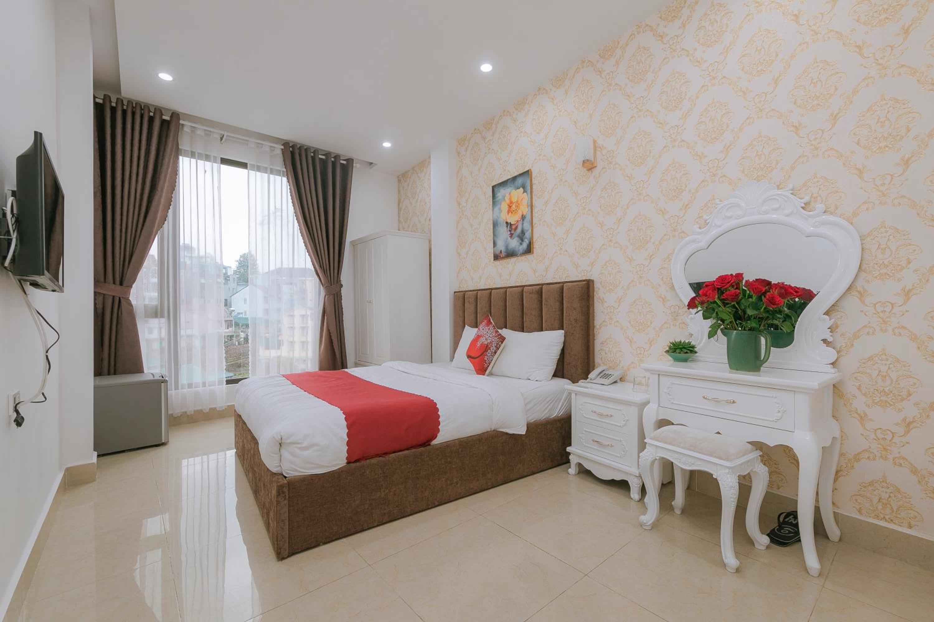 Ngàn Phố Studio & Love Hotel