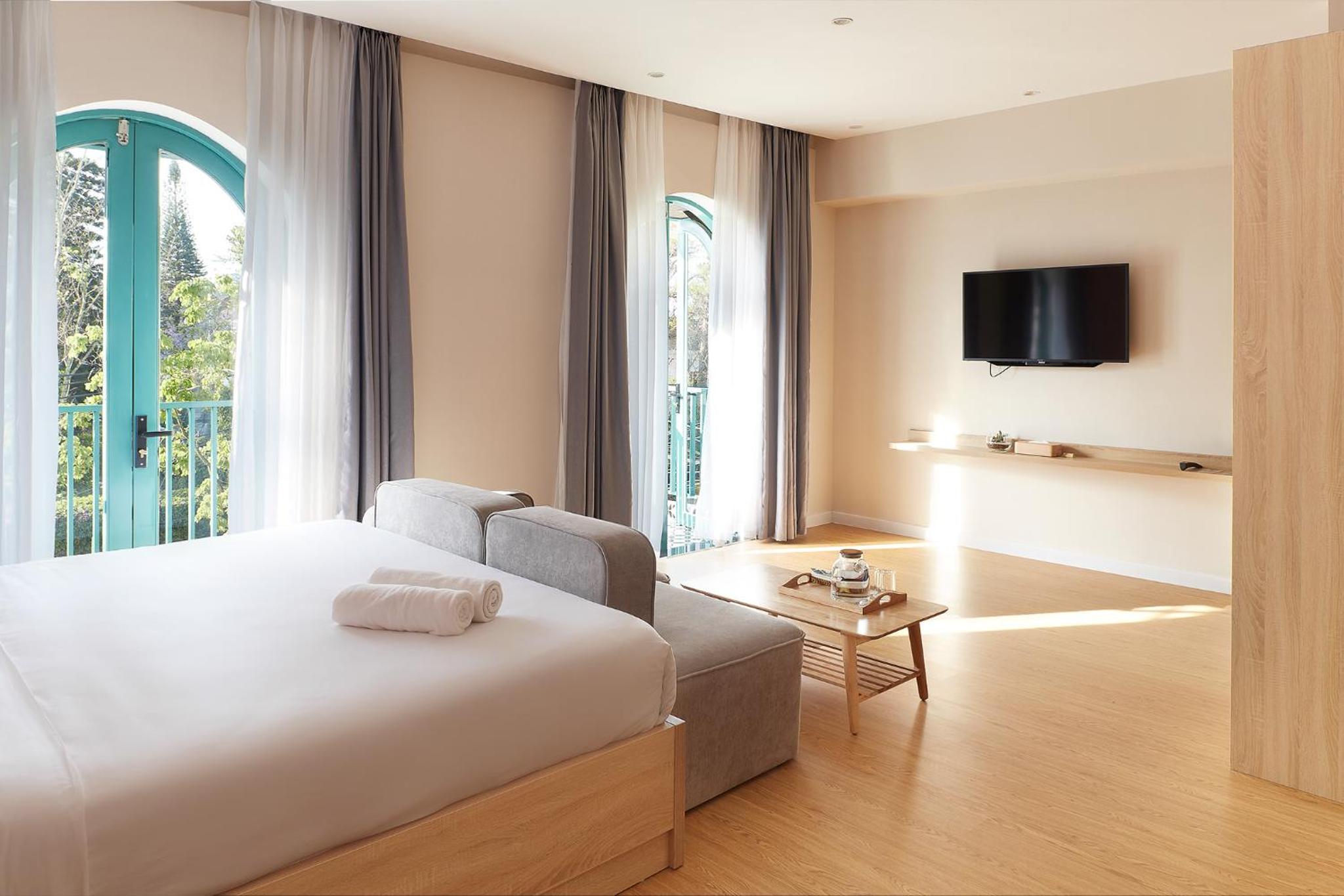 Larimar Villas Cô Giang