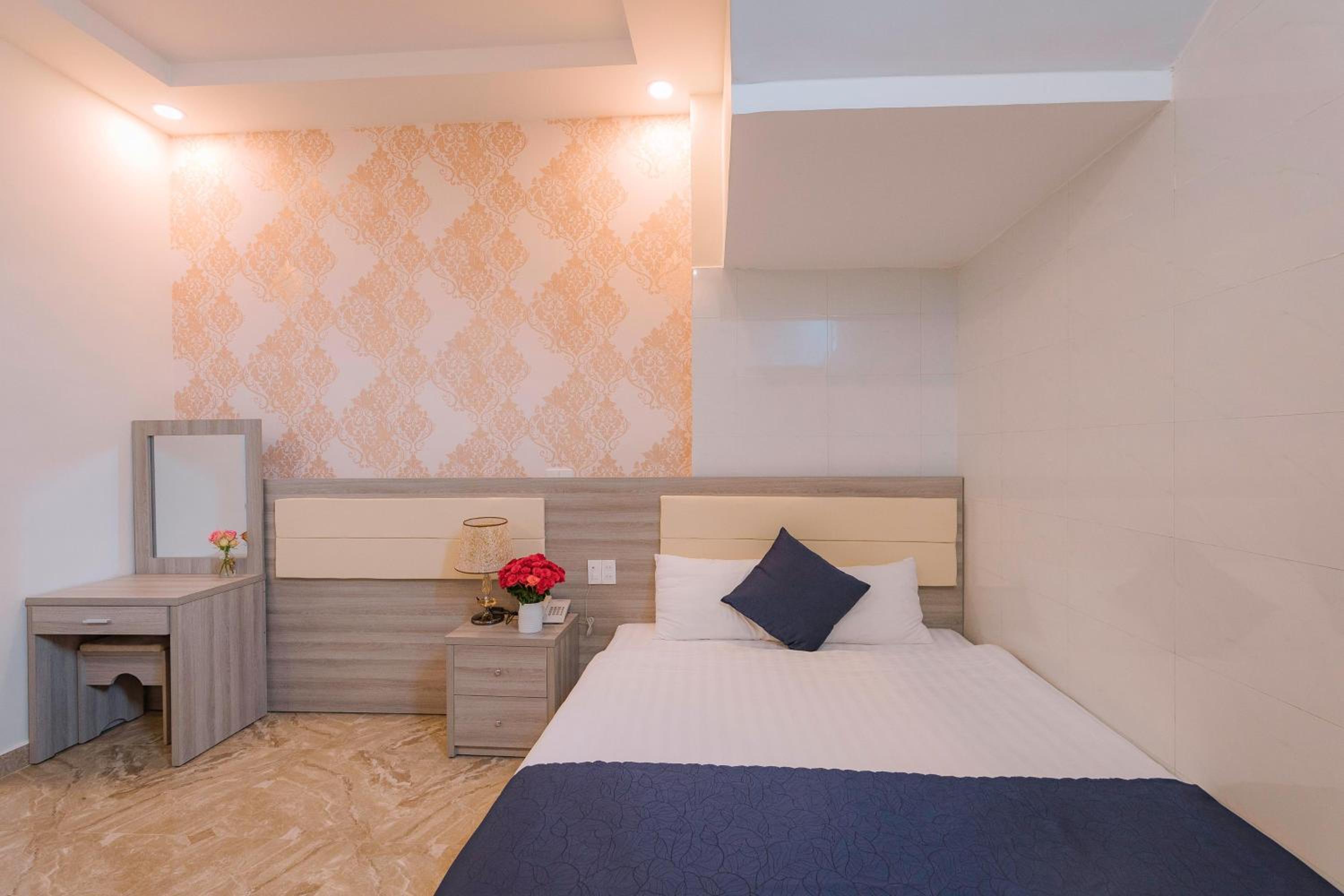 Khanh Uyen 1 Hotel