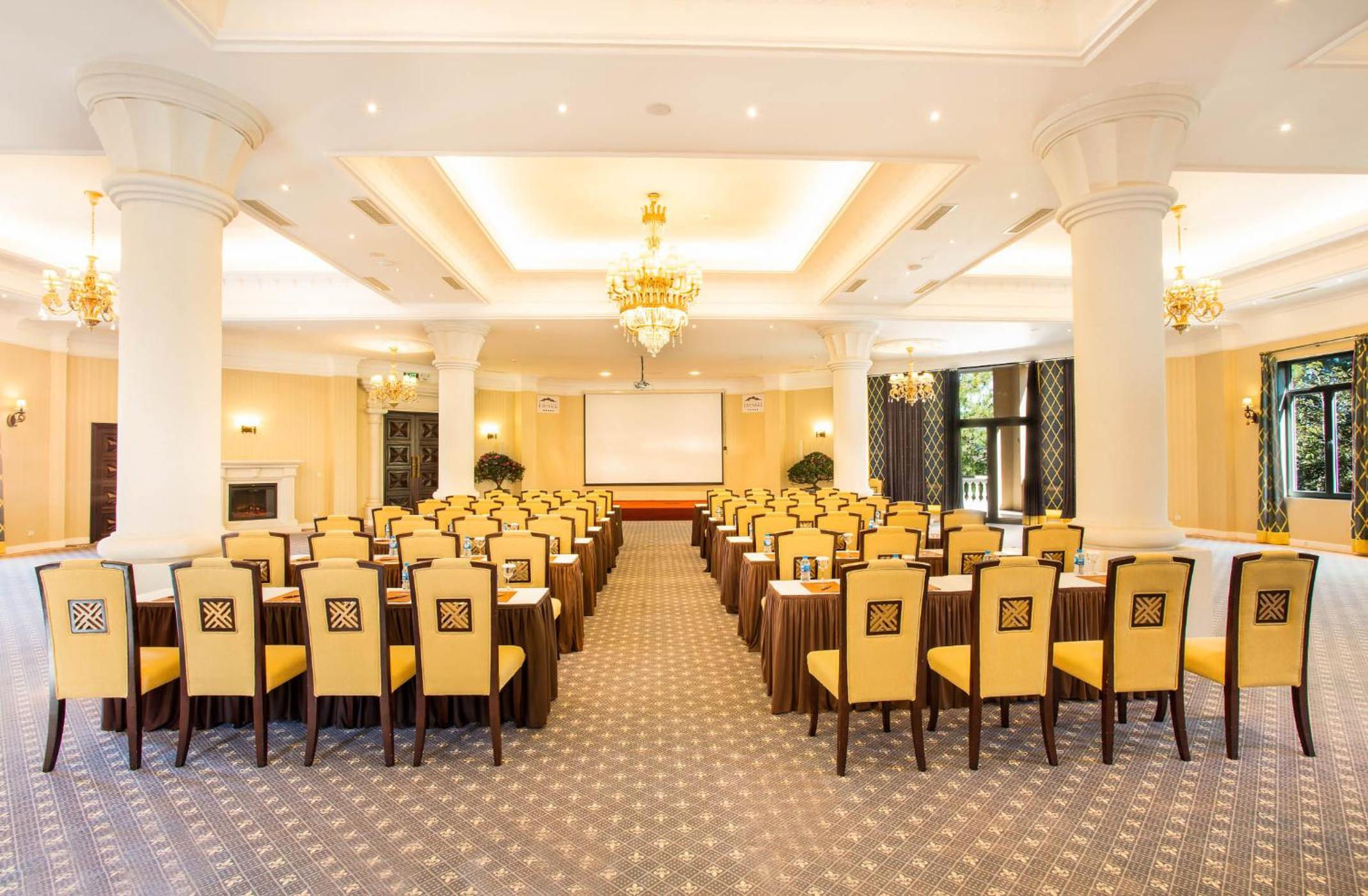 Dalat Edensee Lake Resort & Spa