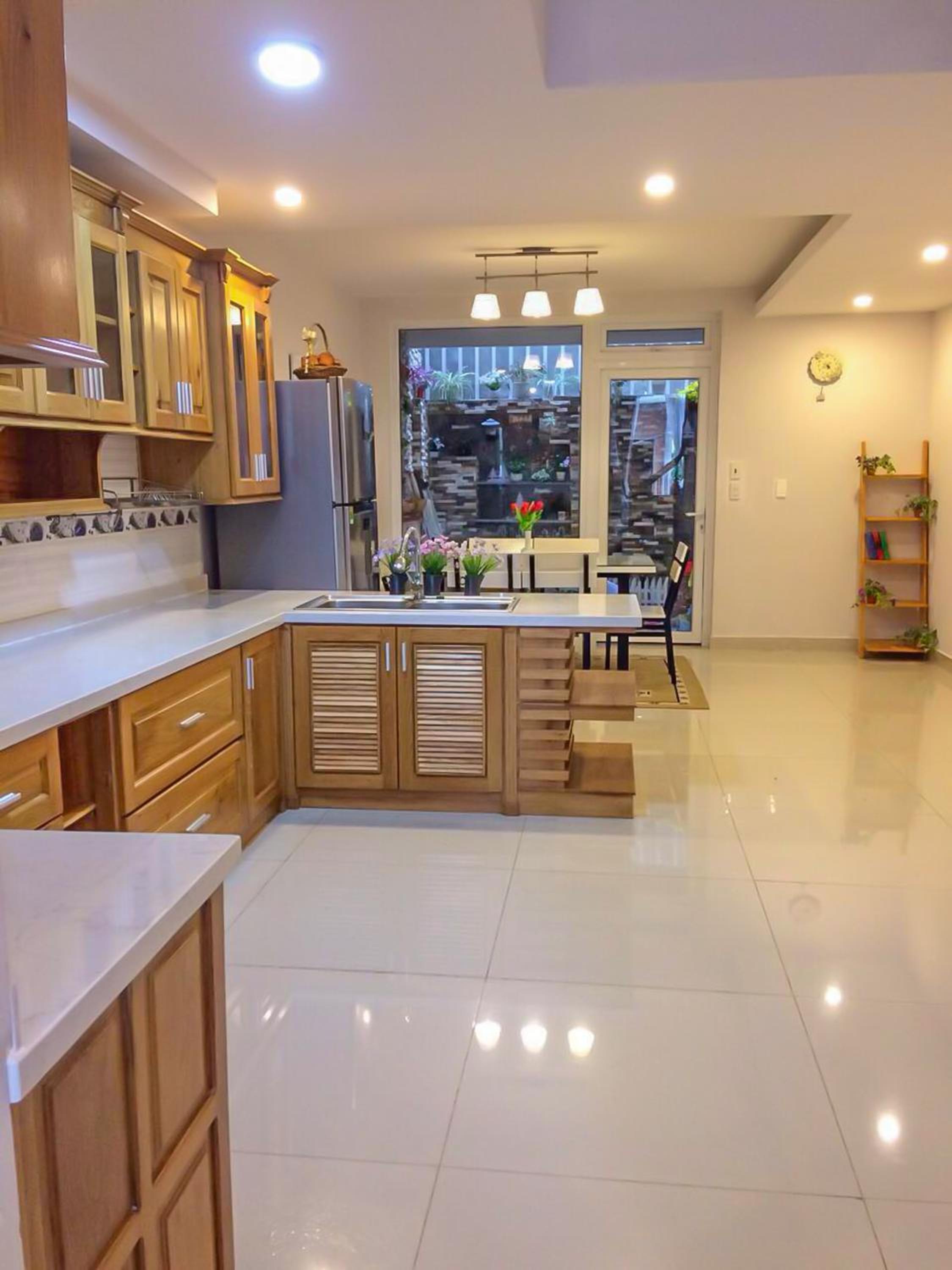 Jolie House