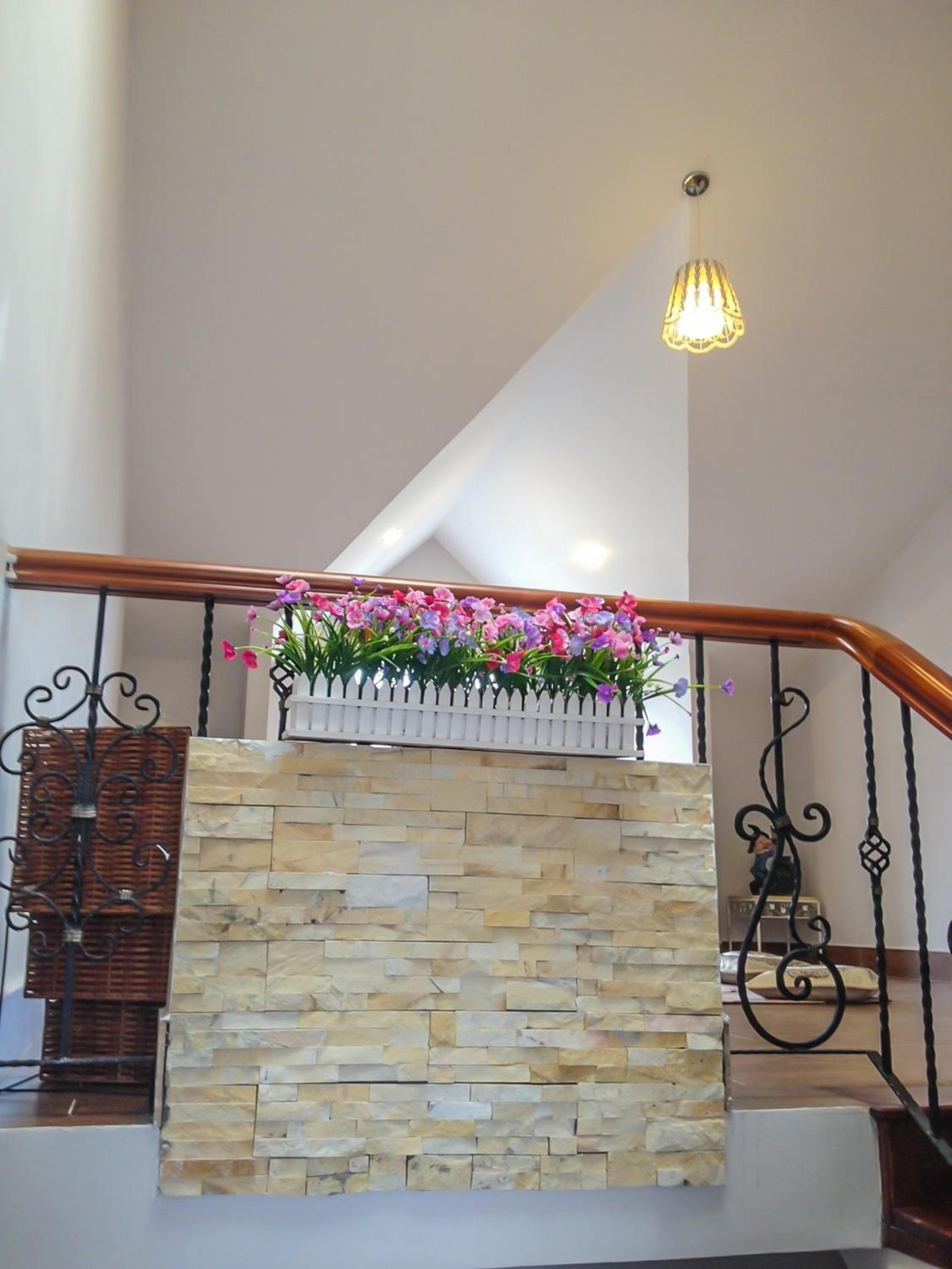 Jolie House