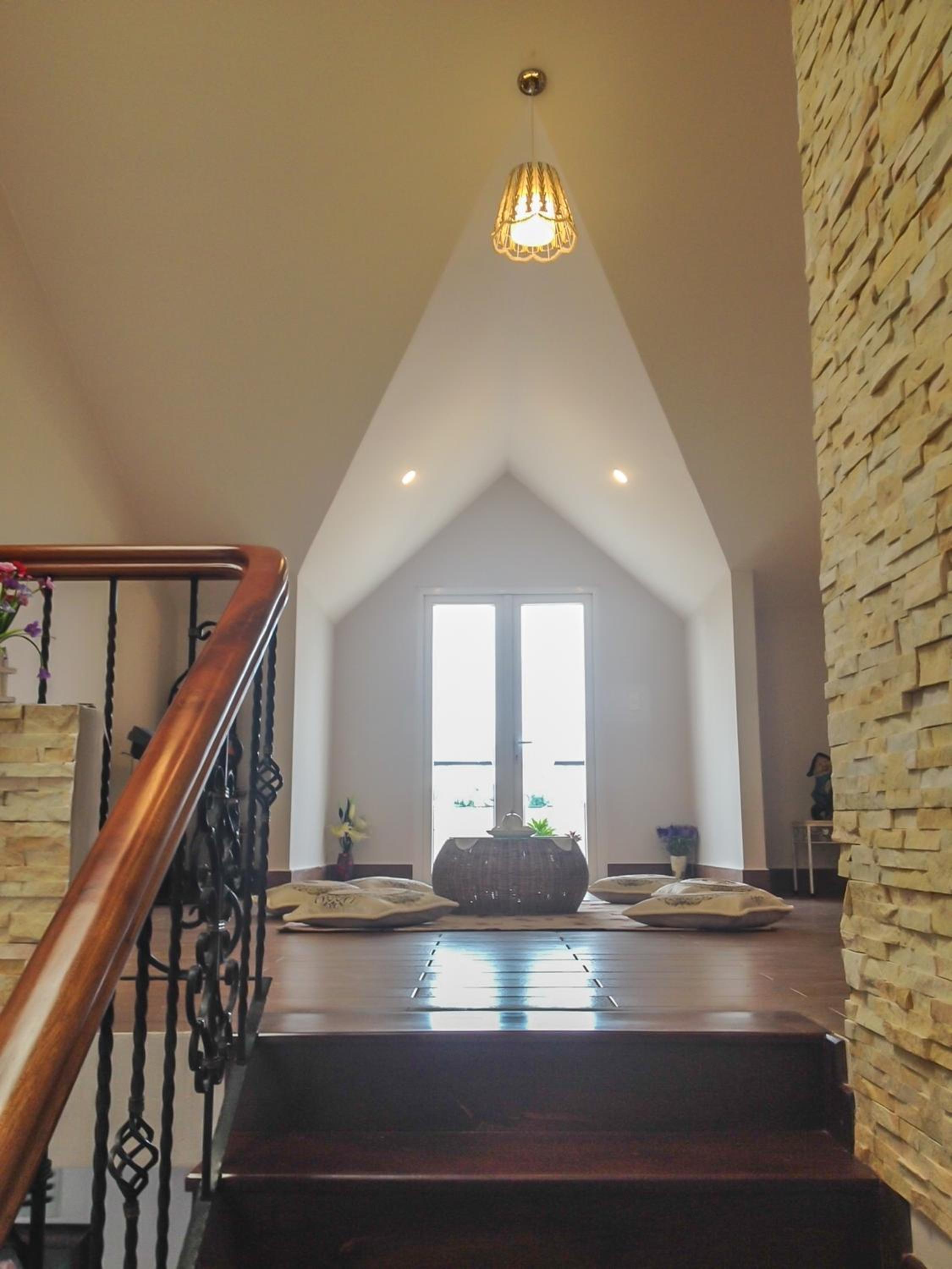 Jolie House