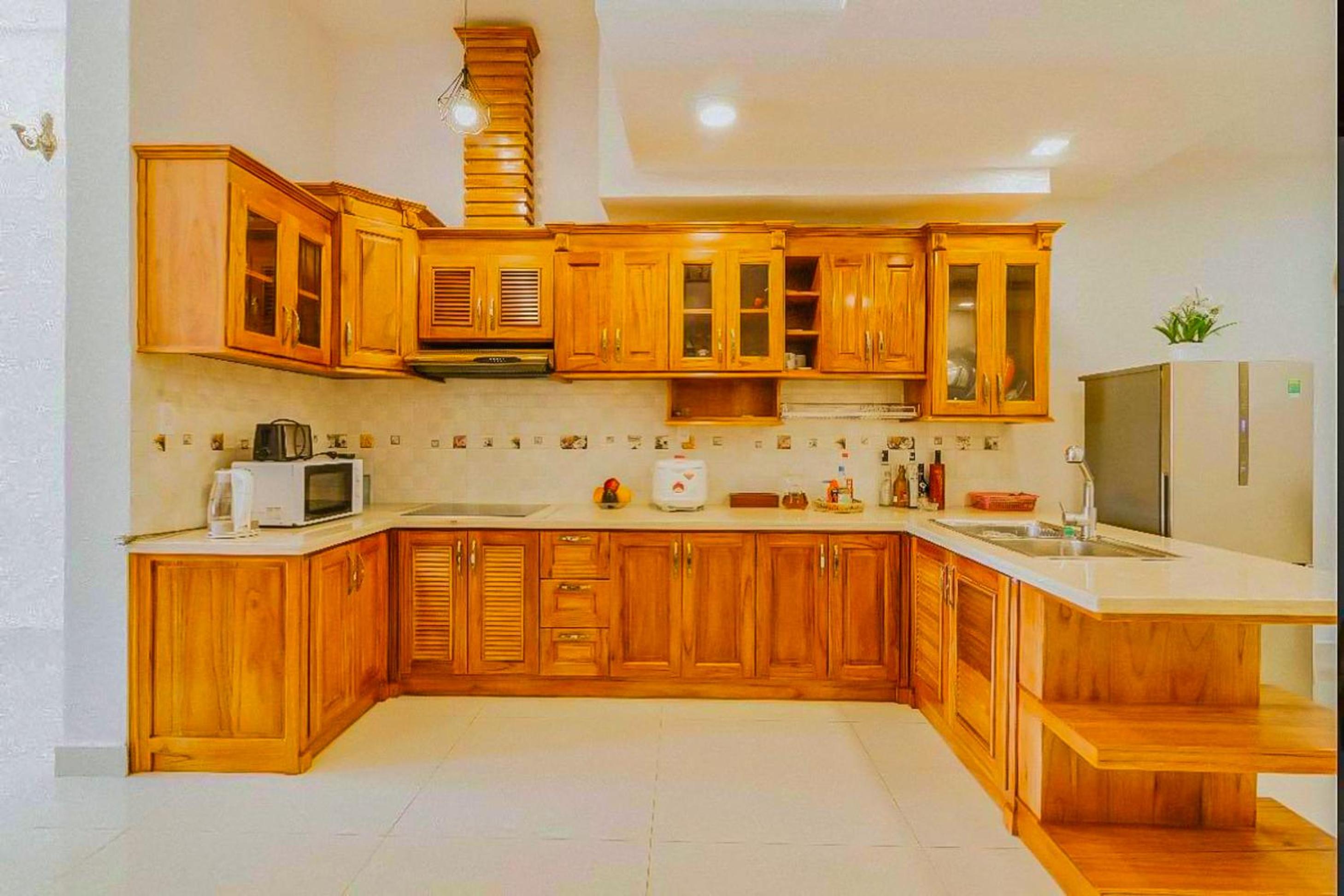 Jolie House