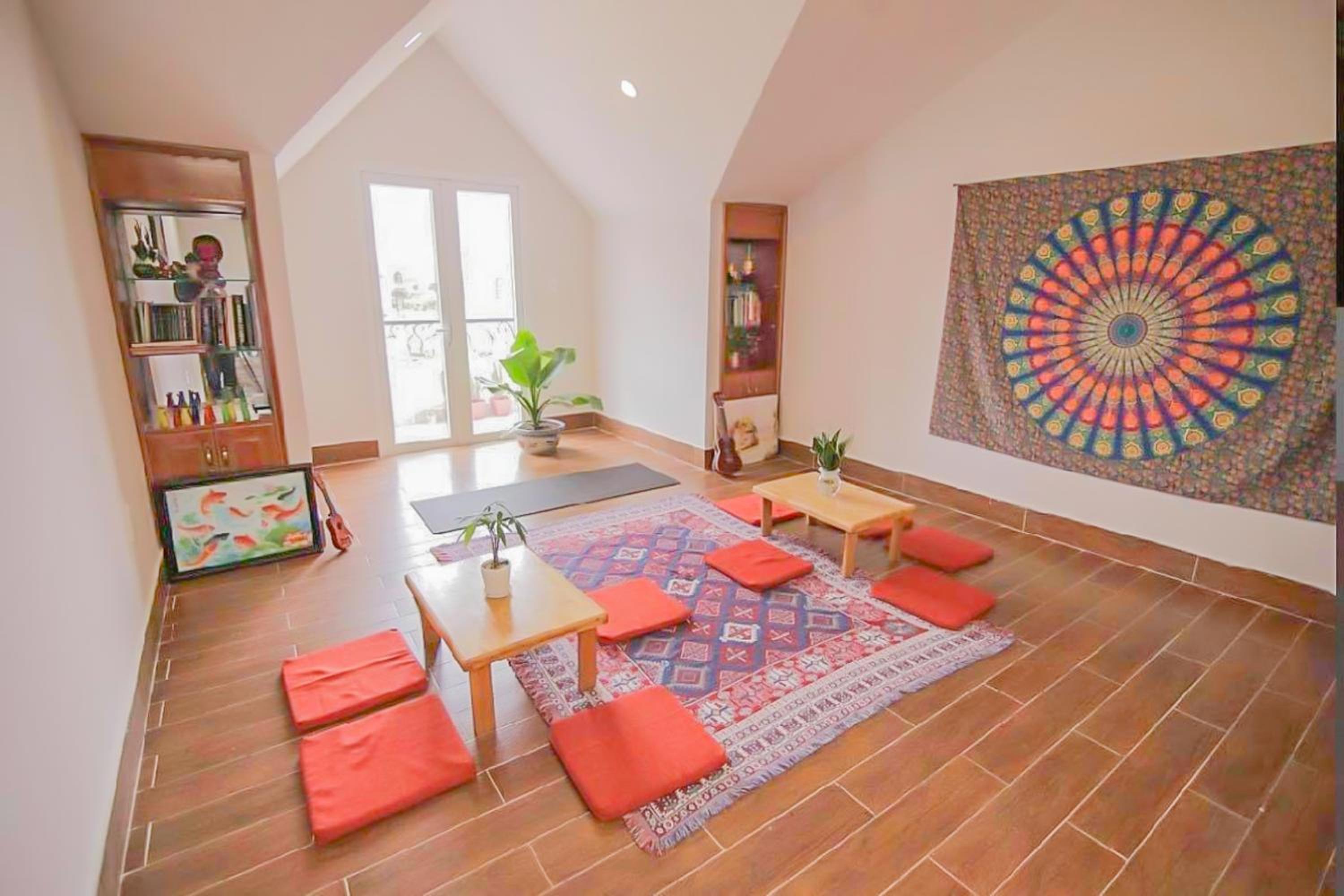 Jolie House