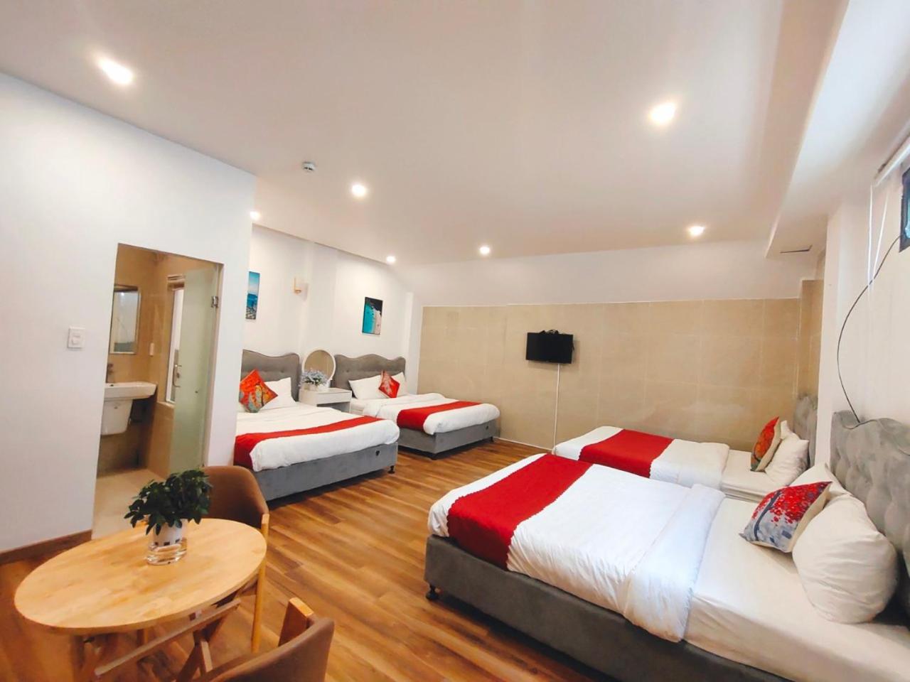 Ngàn Phố Studio & Love Hotel