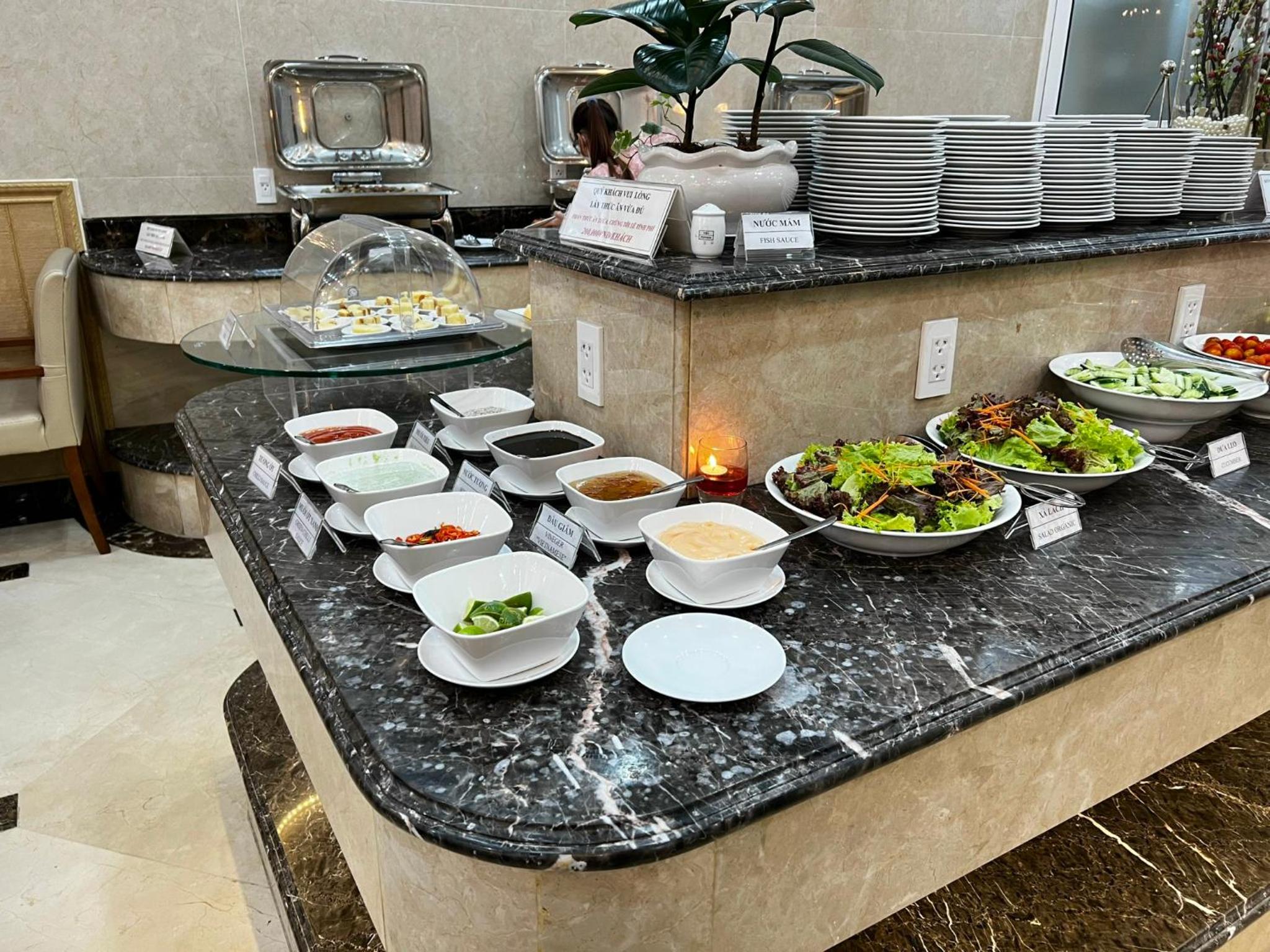 Roy Dala Hotel