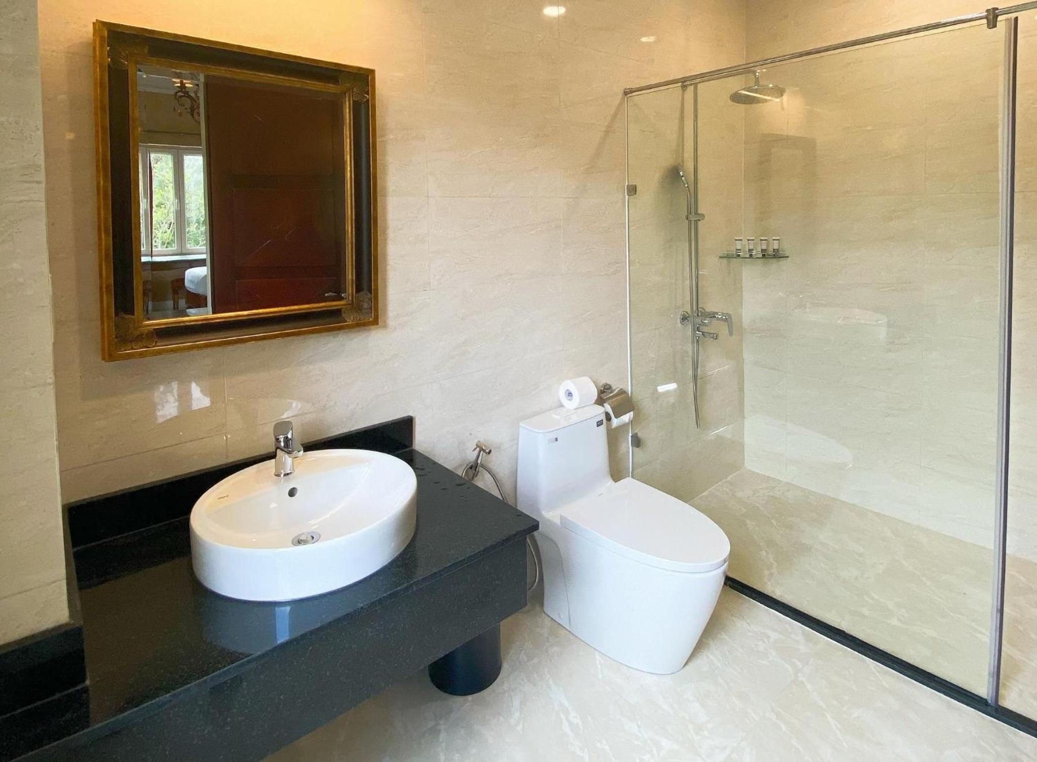 Dalat Edensee Lake Resort & Spa