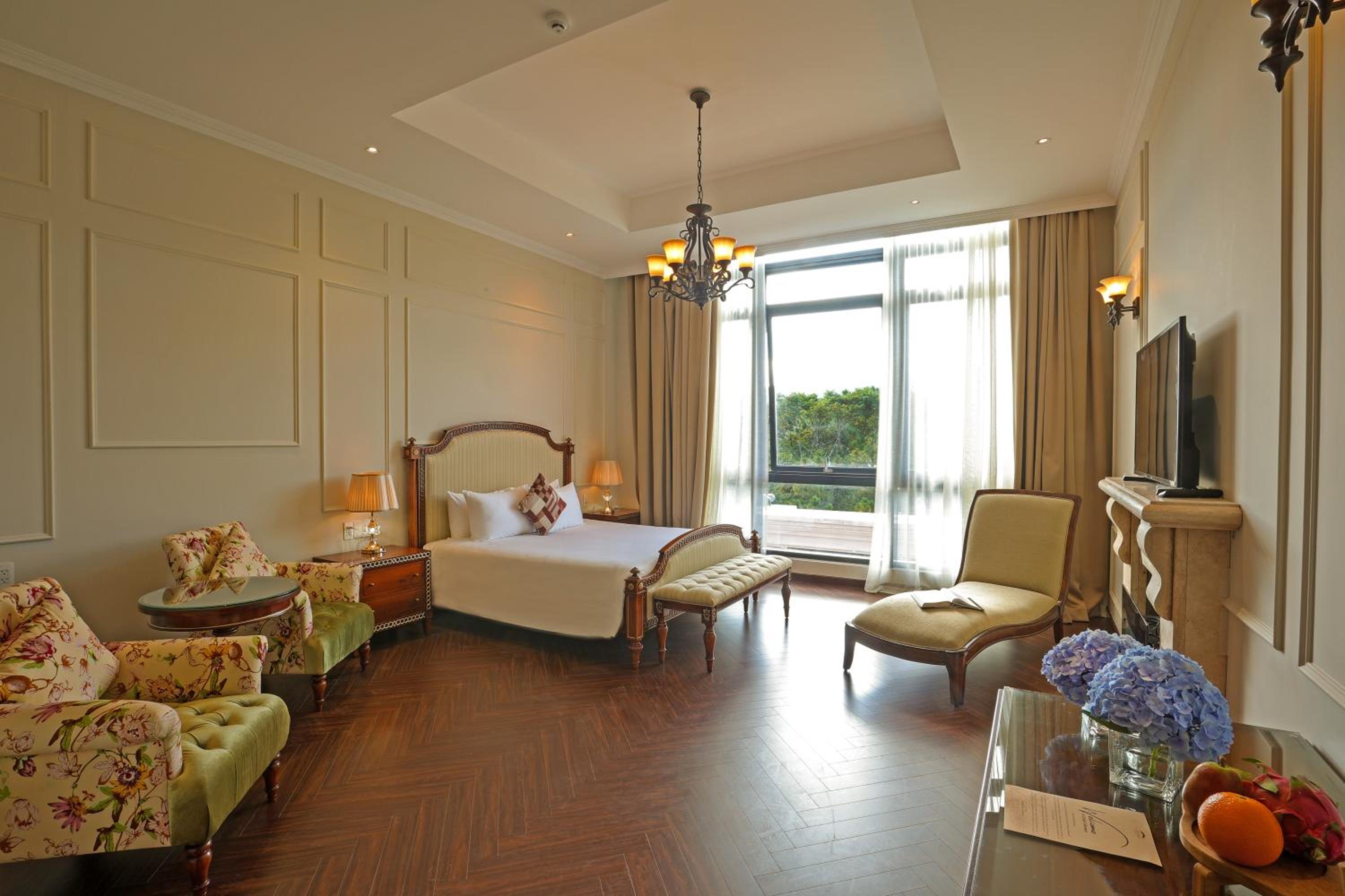 Dalat Edensee Lake Resort & Spa