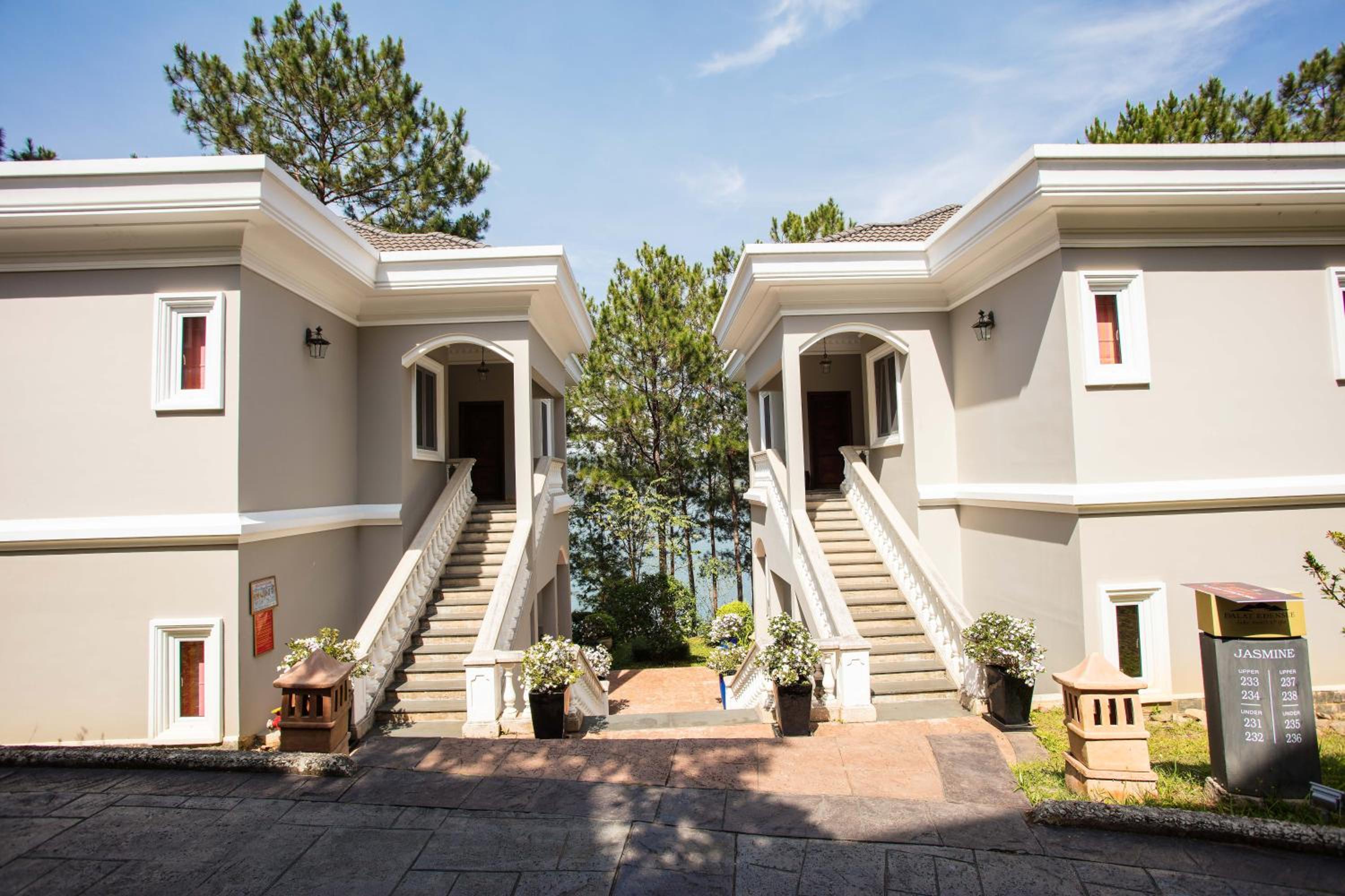 Dalat Edensee Lake Resort & Spa