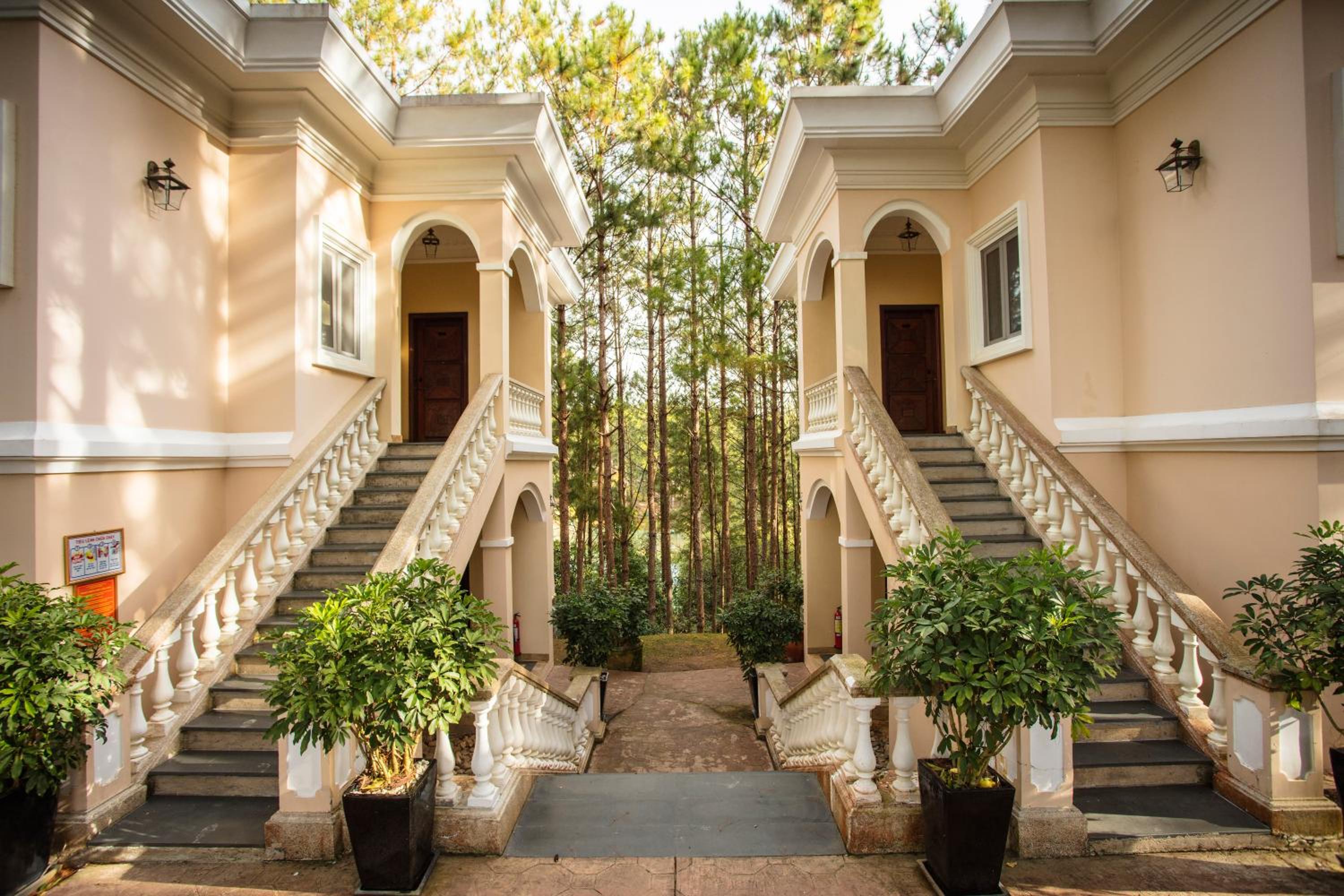 Dalat Edensee Lake Resort & Spa