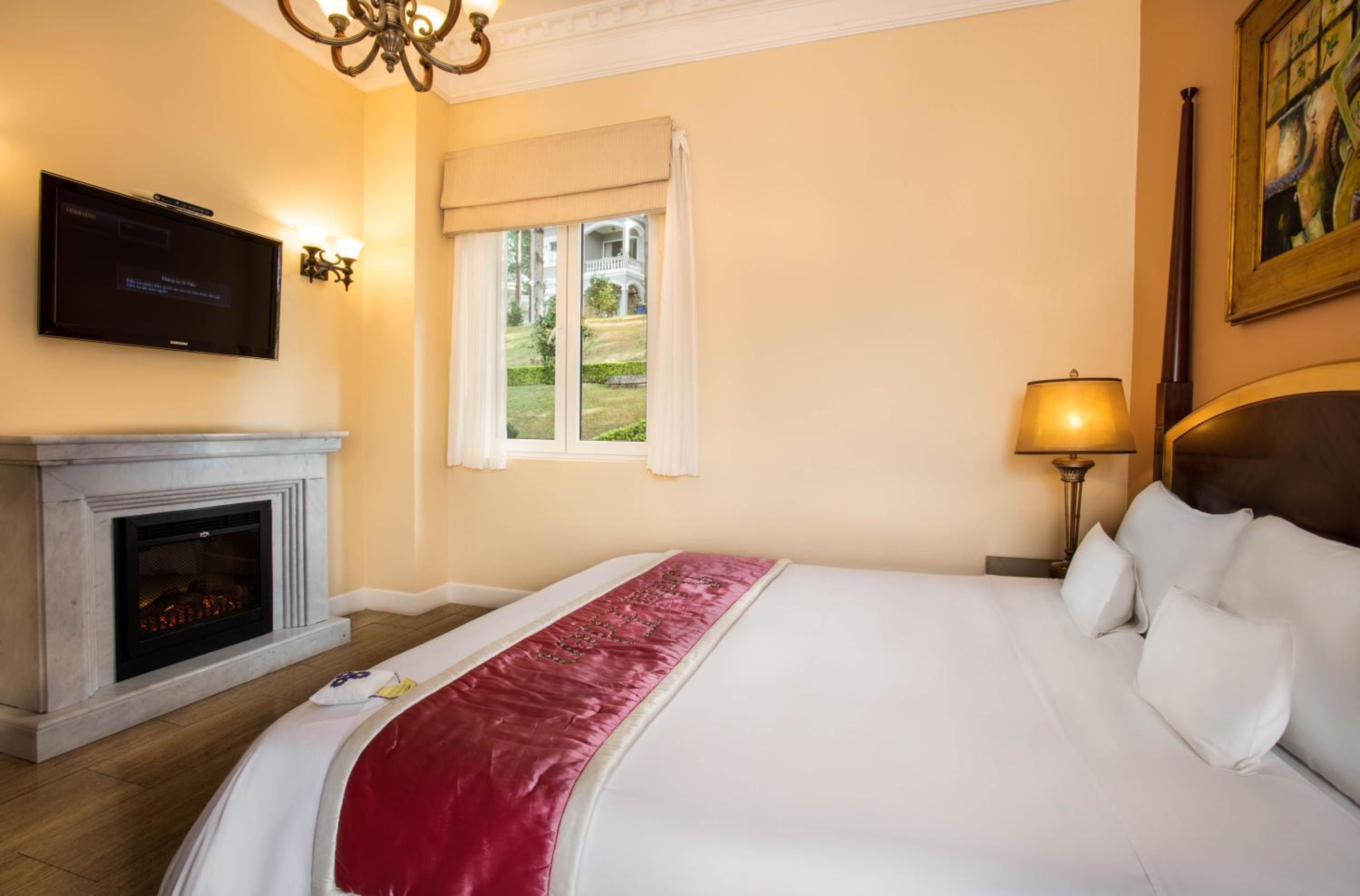 Dalat Edensee Lake Resort & Spa