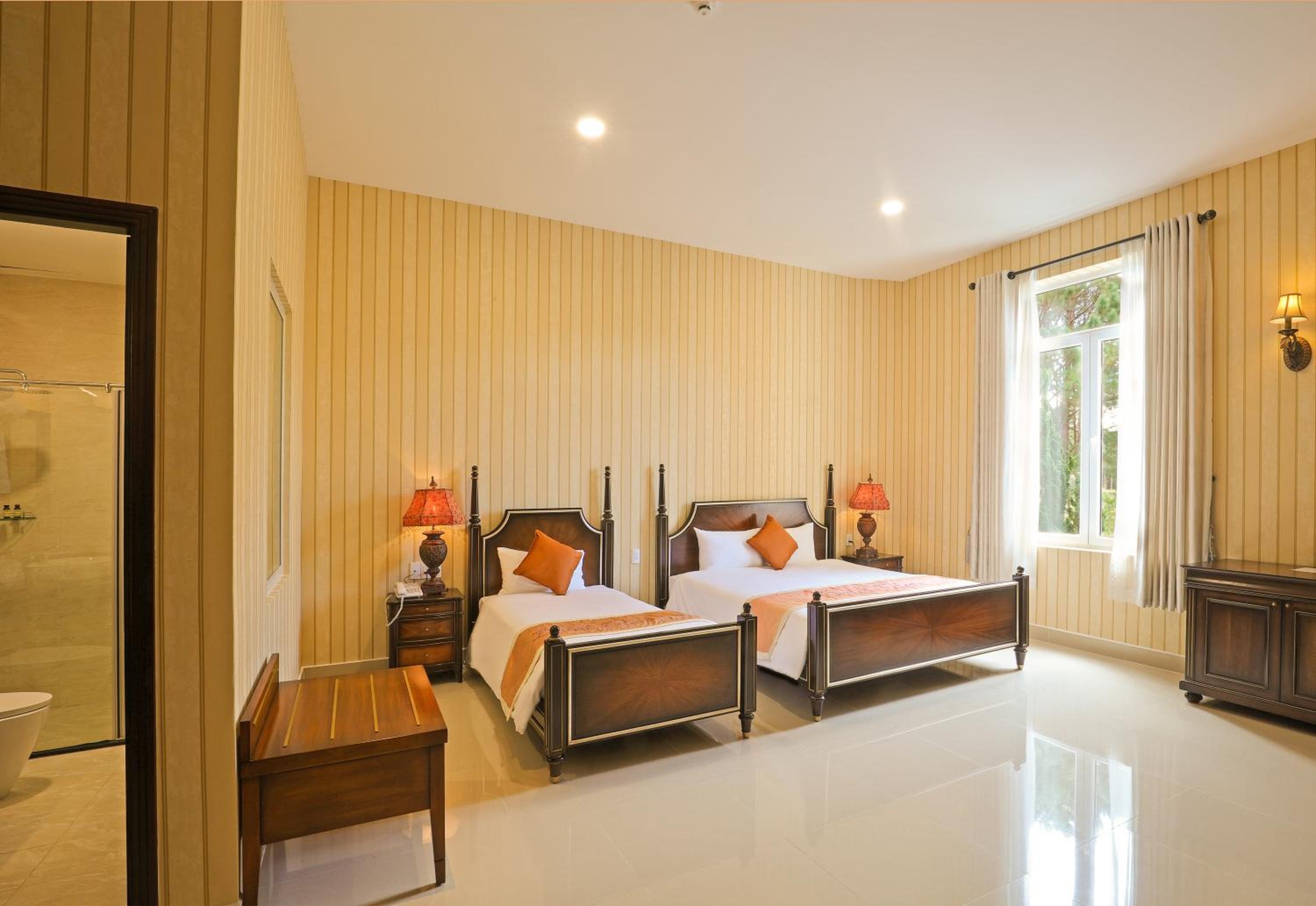Dalat Edensee Lake Resort & Spa