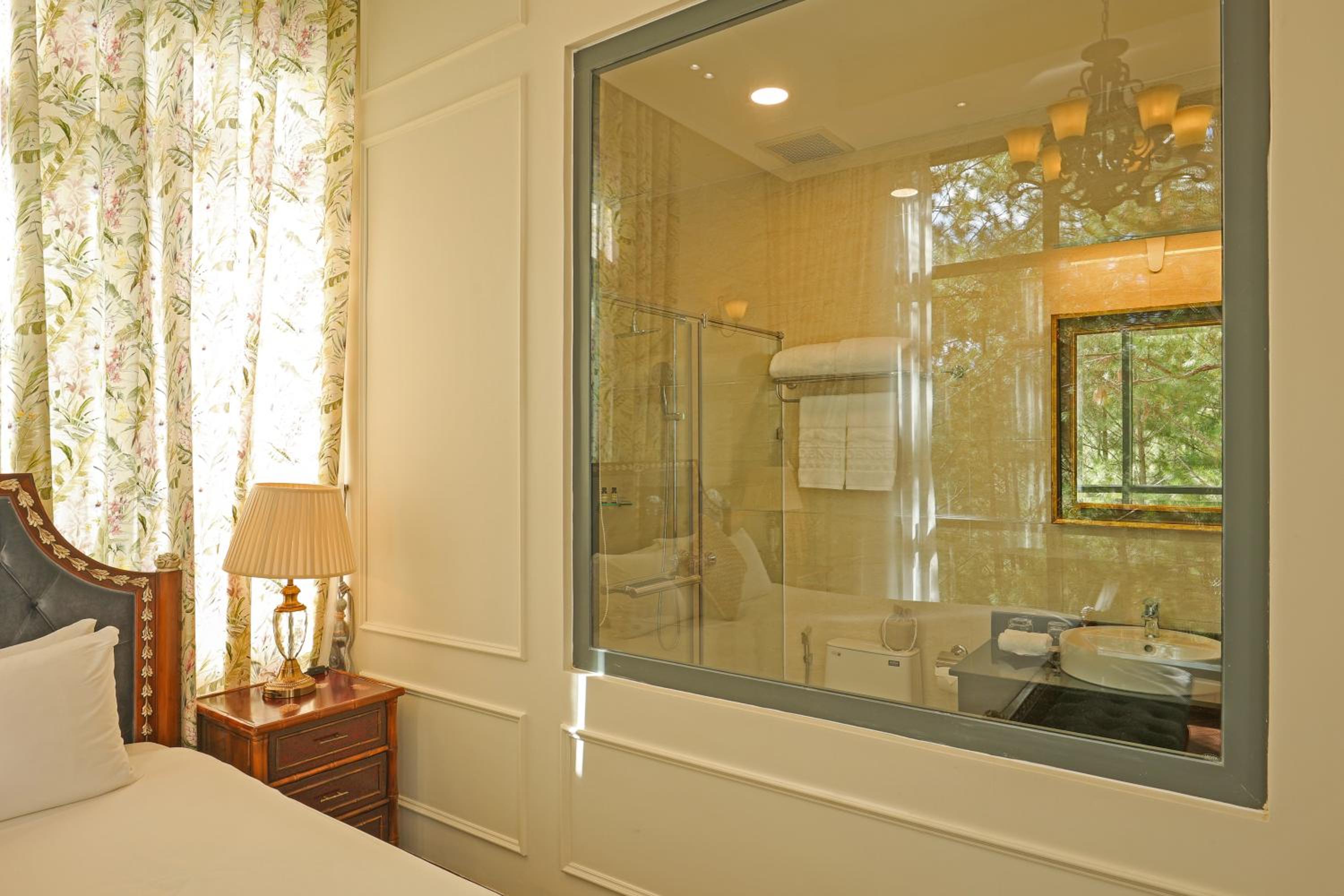 Dalat Edensee Lake Resort & Spa