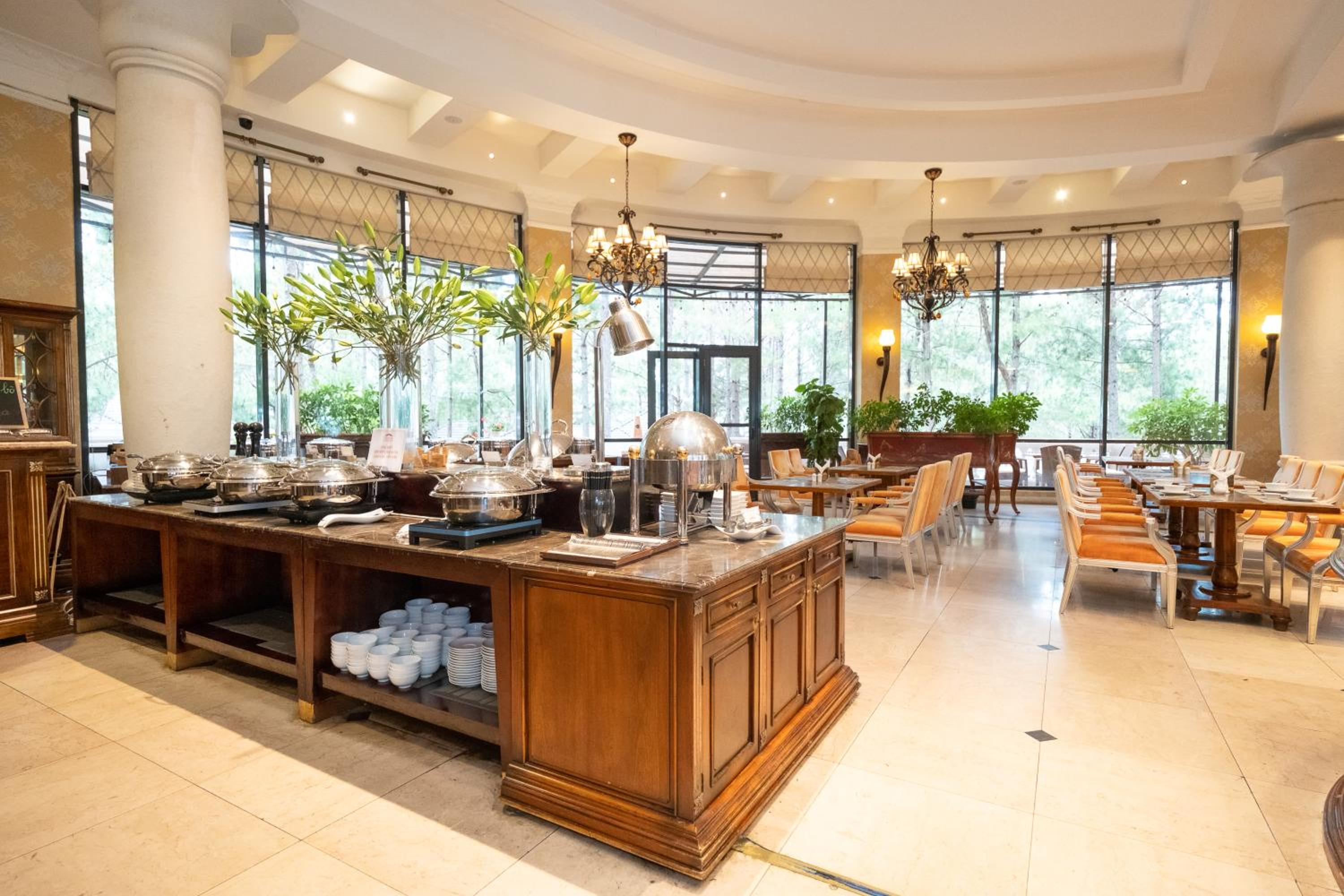 Dalat Edensee Lake Resort & Spa