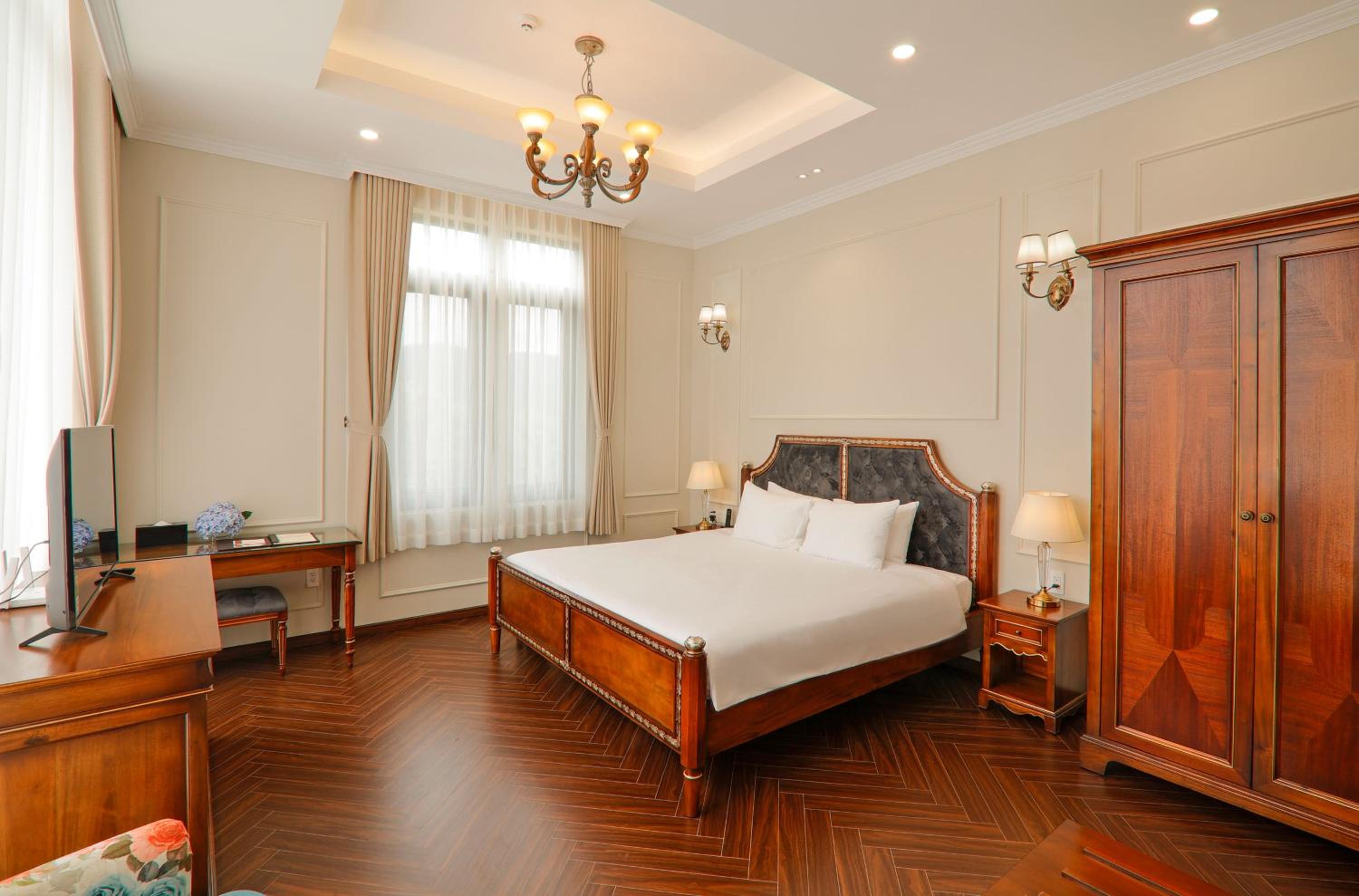 Dalat Edensee Lake Resort & Spa
