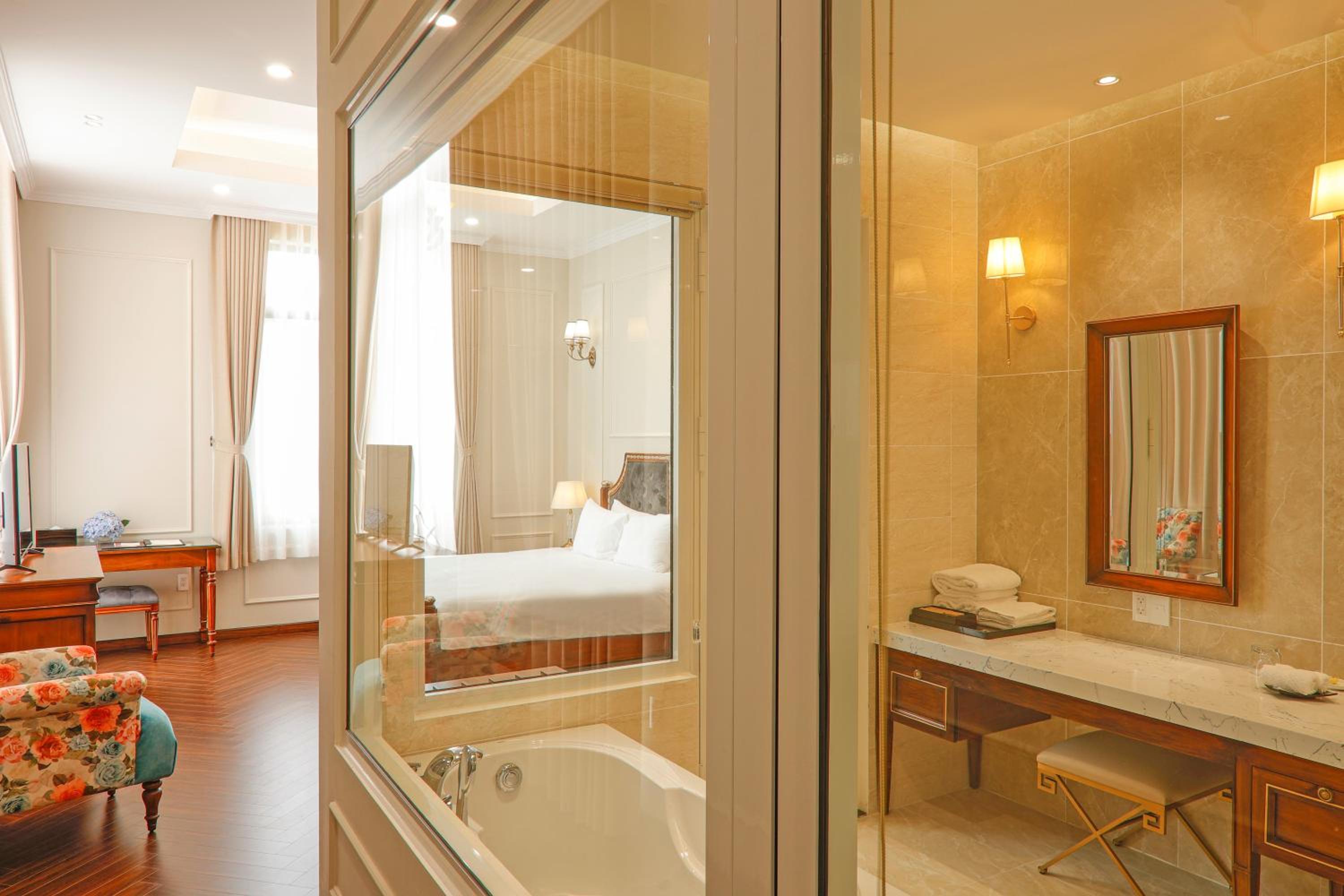 Dalat Edensee Lake Resort & Spa