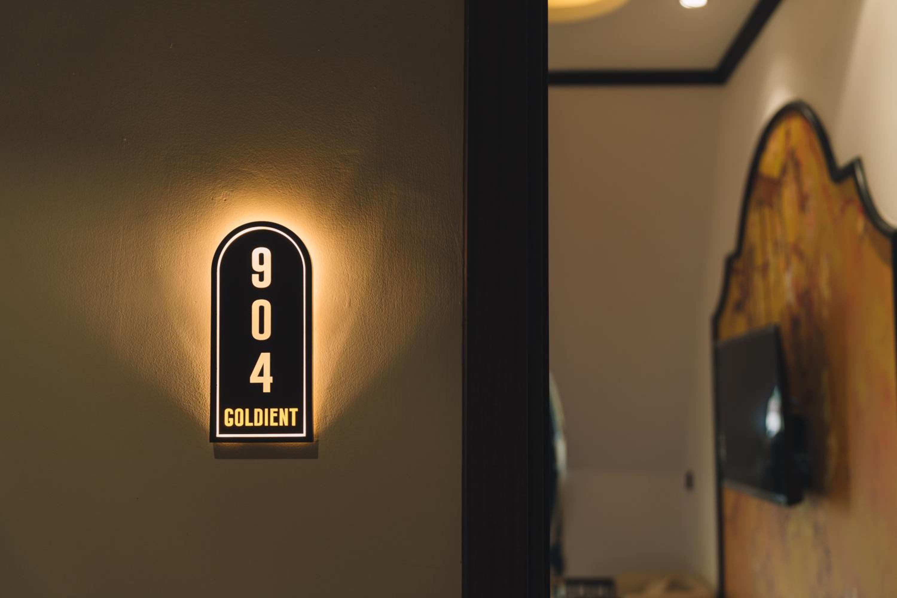 Goldient Boutique Hotel