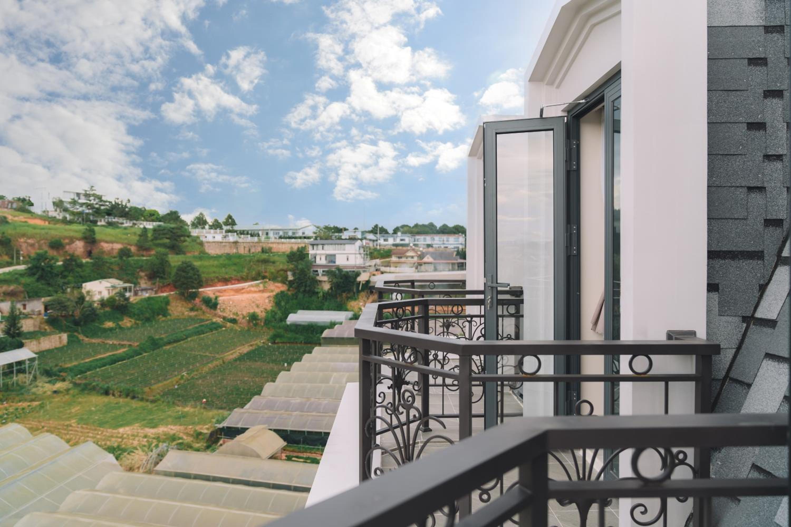 Sunset Hill Dalat