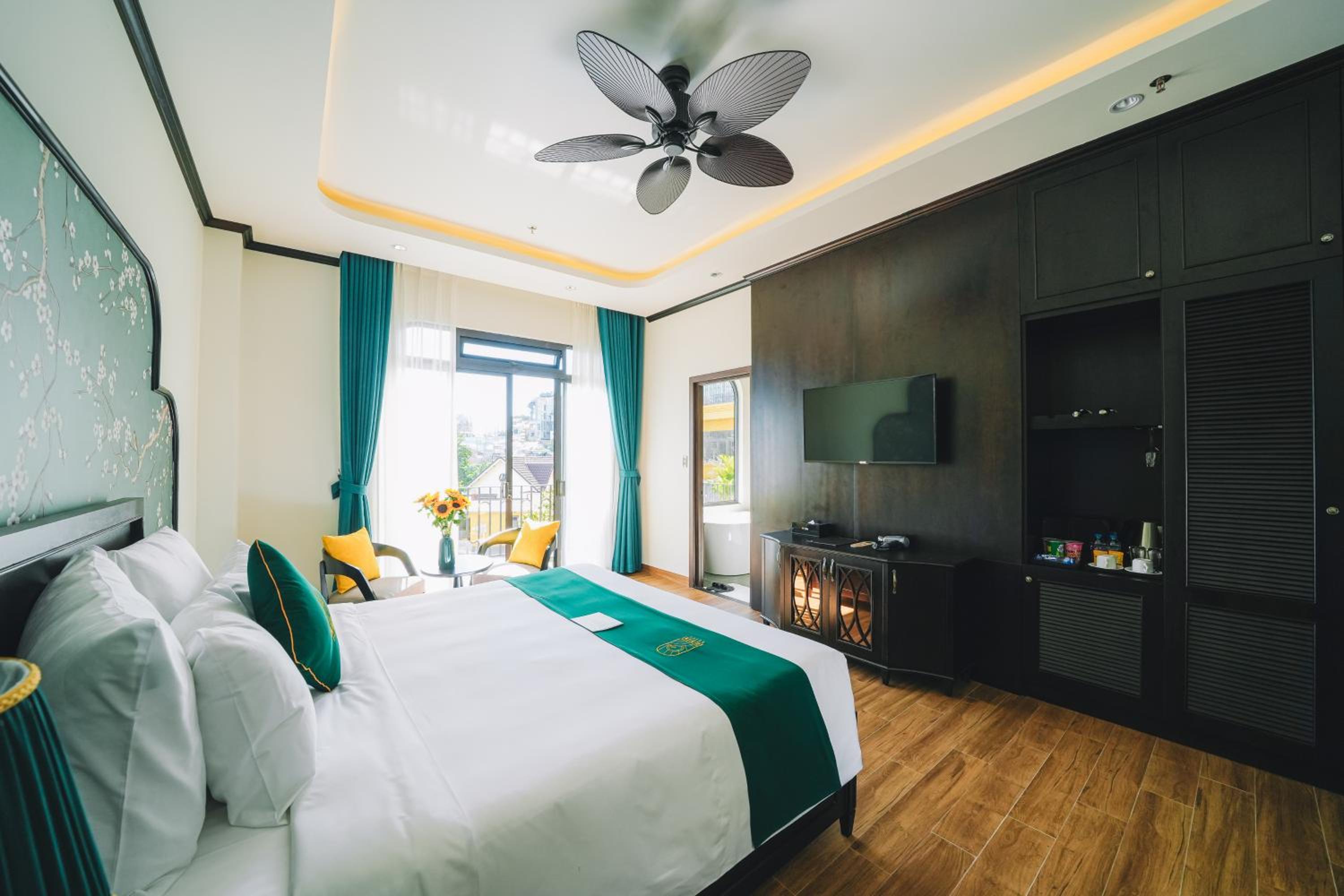 Goldient Boutique Hotel