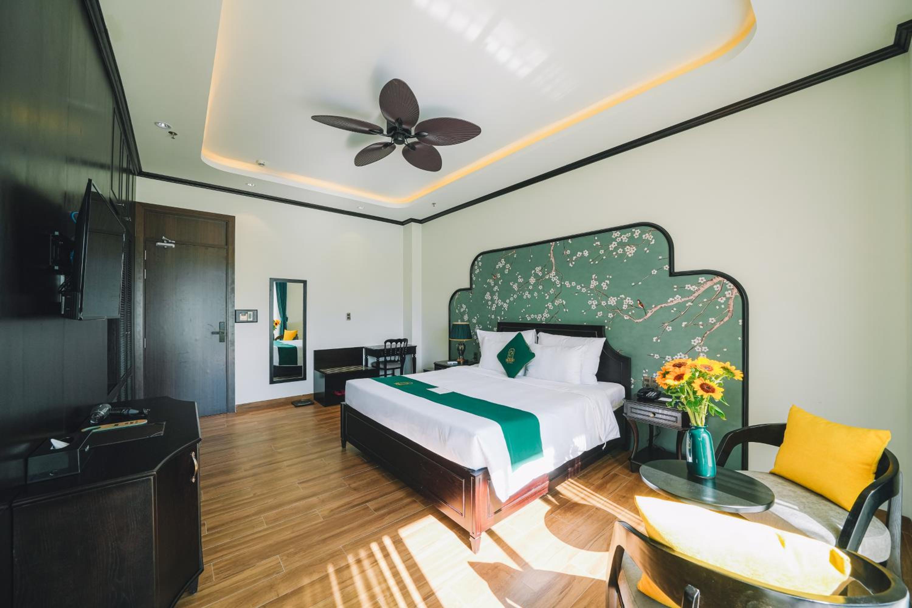 Goldient Boutique Hotel