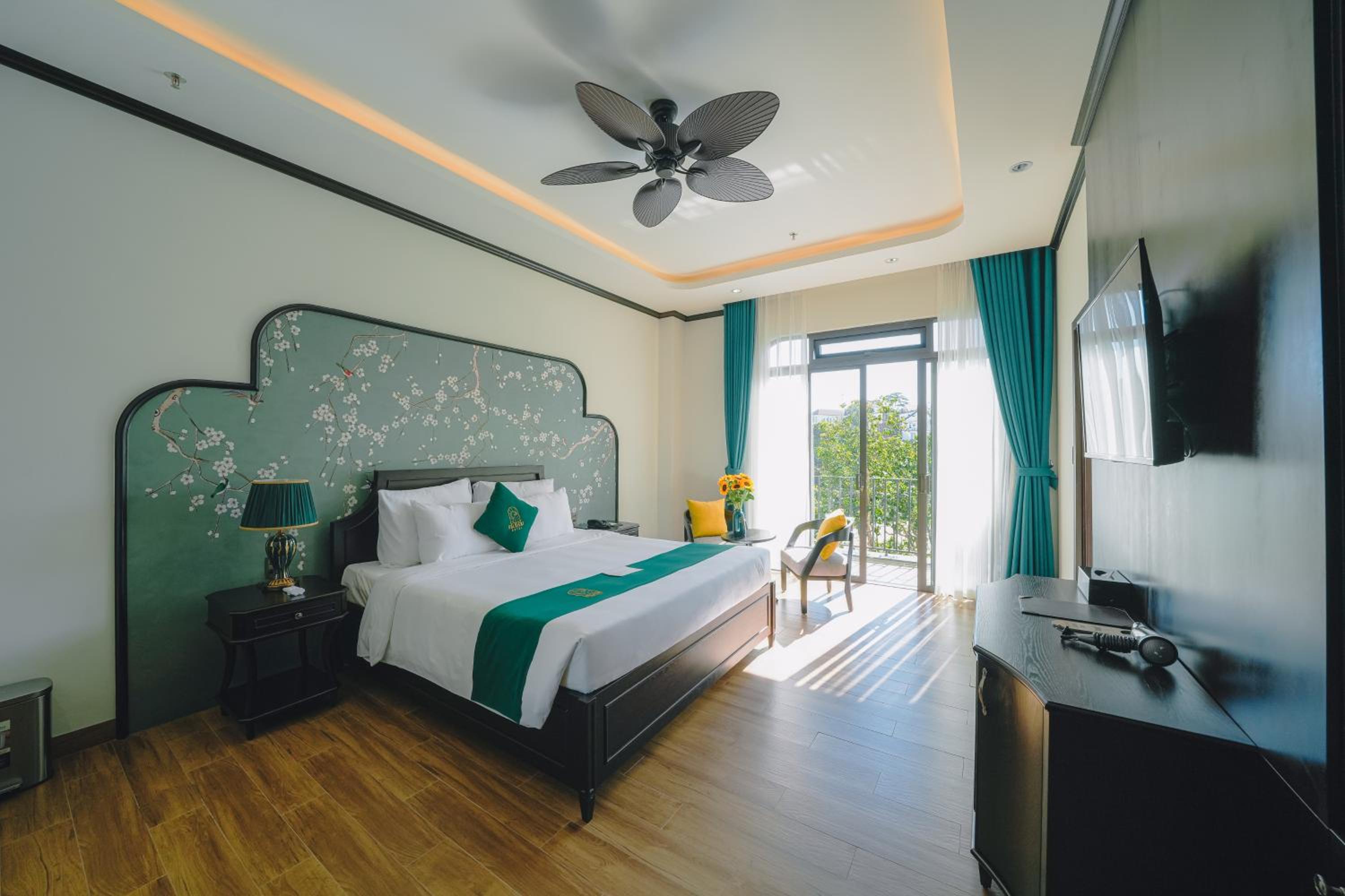 Goldient Boutique Hotel