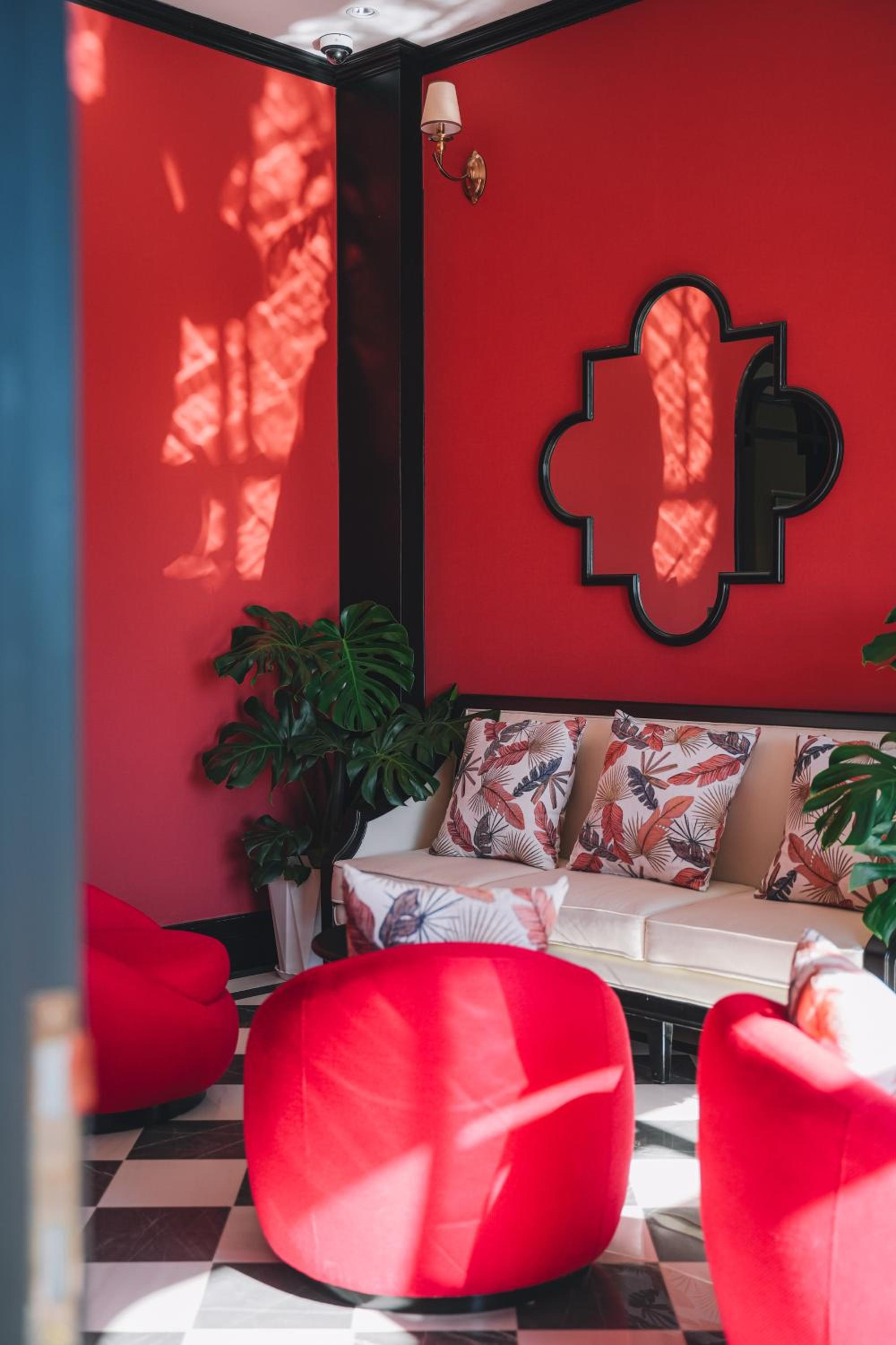 Goldient Boutique Hotel