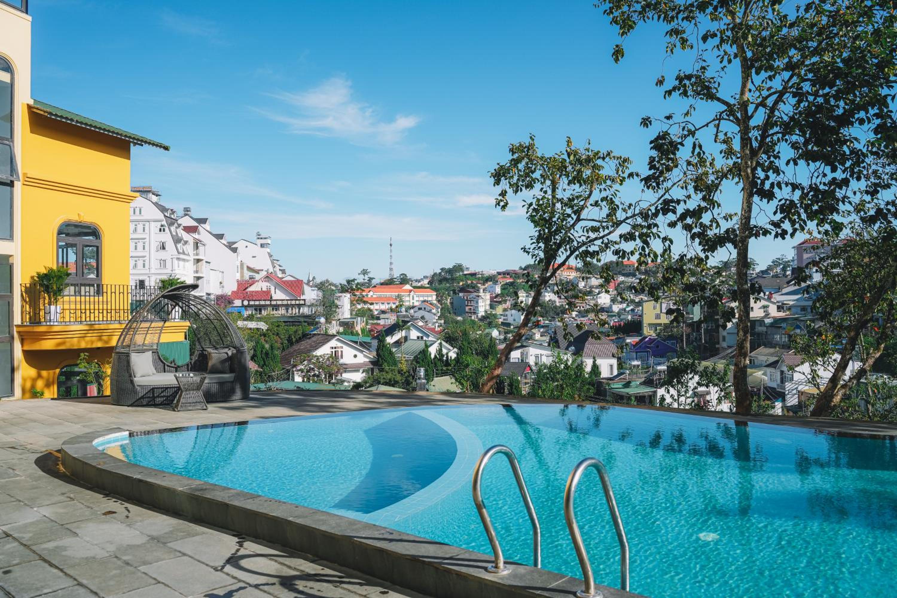 Goldient Boutique Hotel