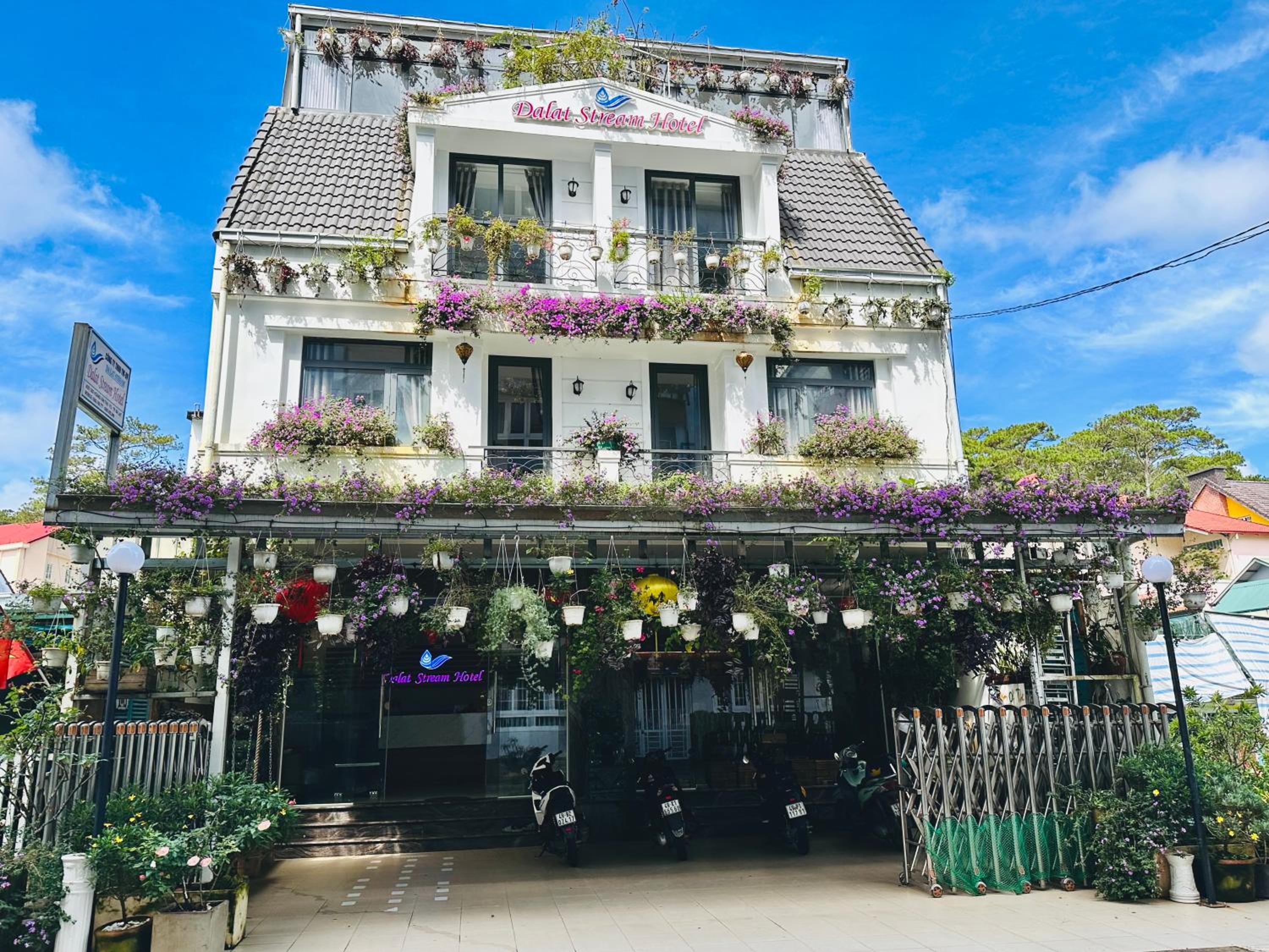 DALAT STREAM HOTEL-Khách sạn đẹp Đà Lạt