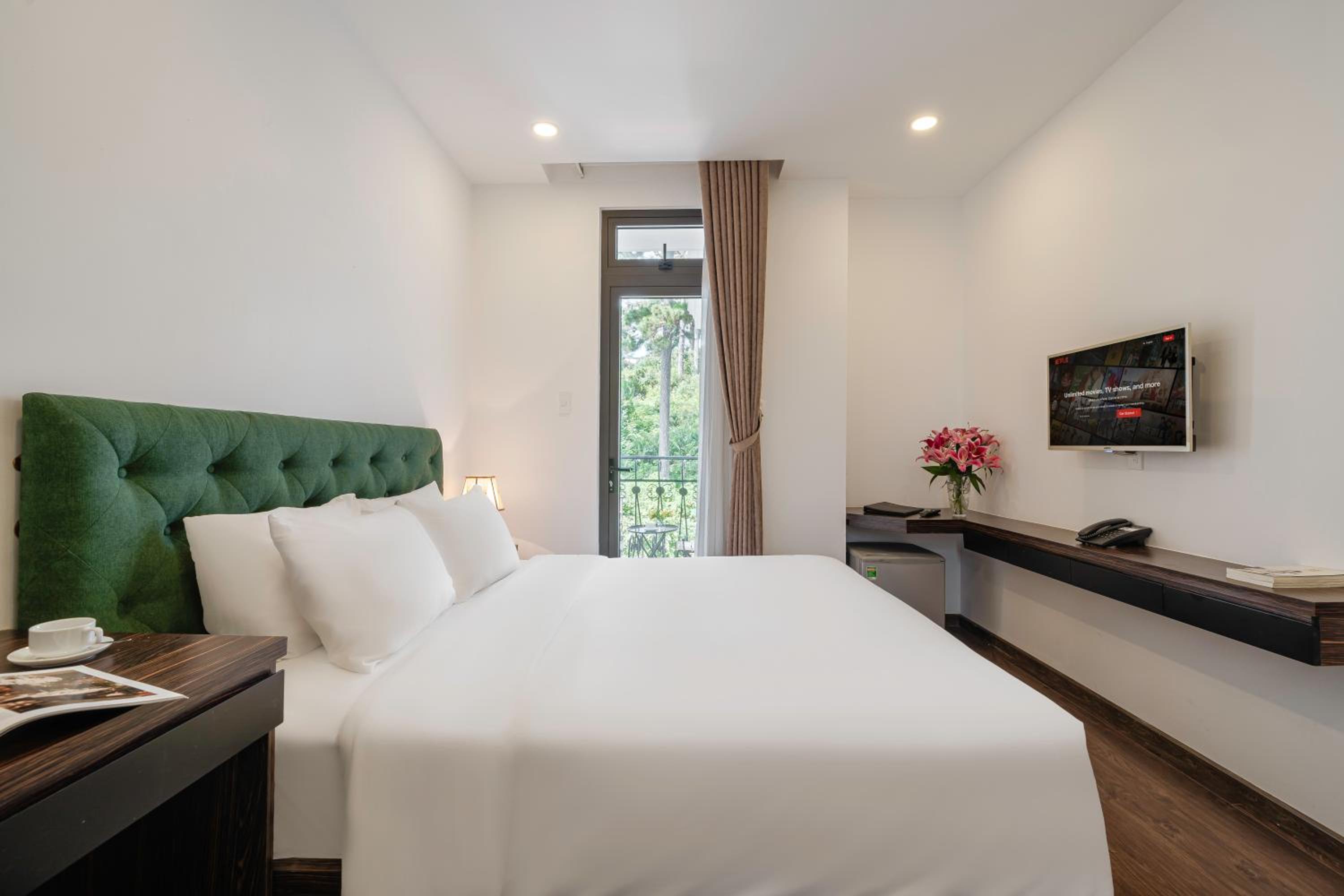 TTR Moonstone Apart Hotel
