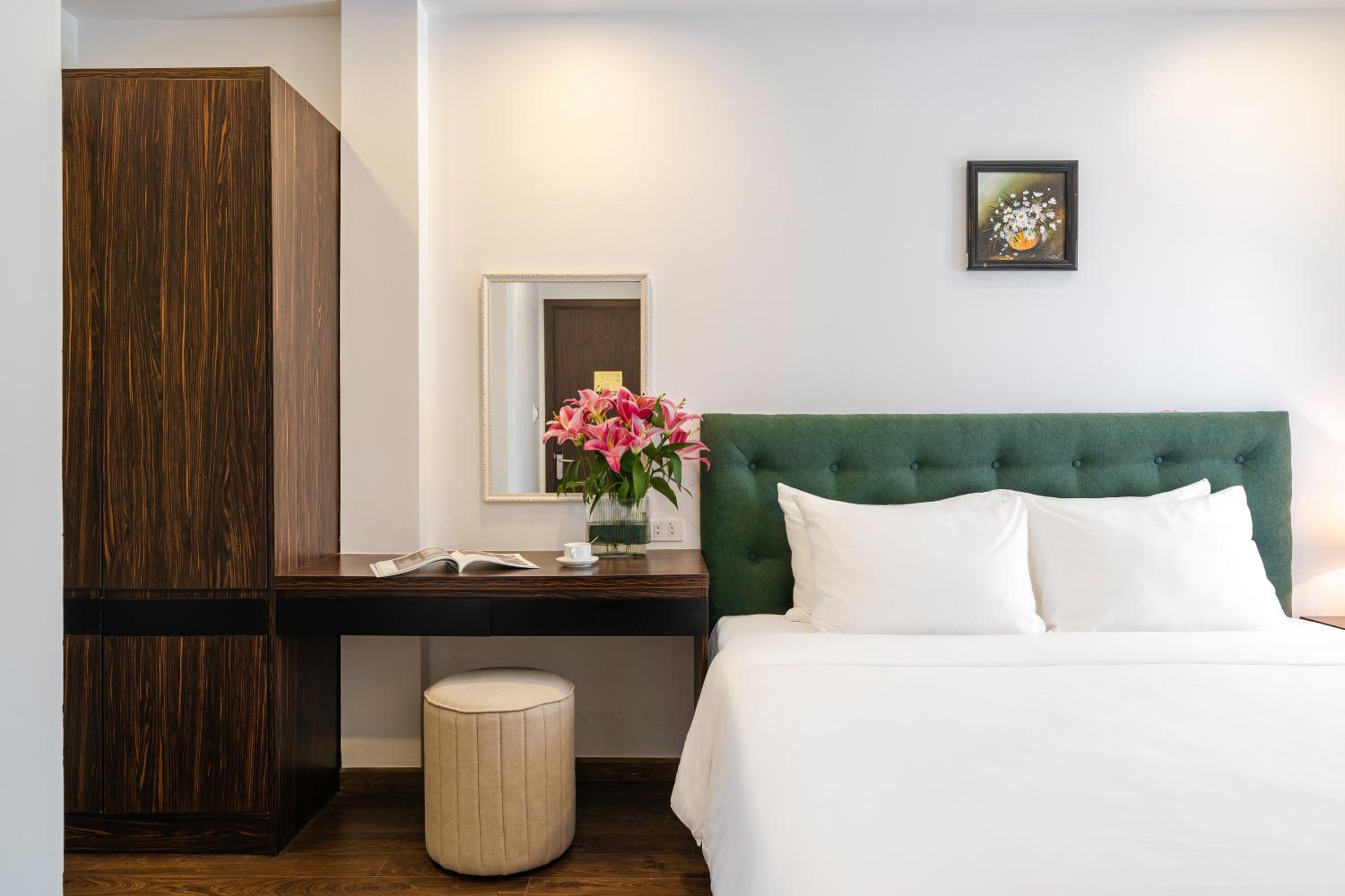 TTR Moonstone Apart Hotel