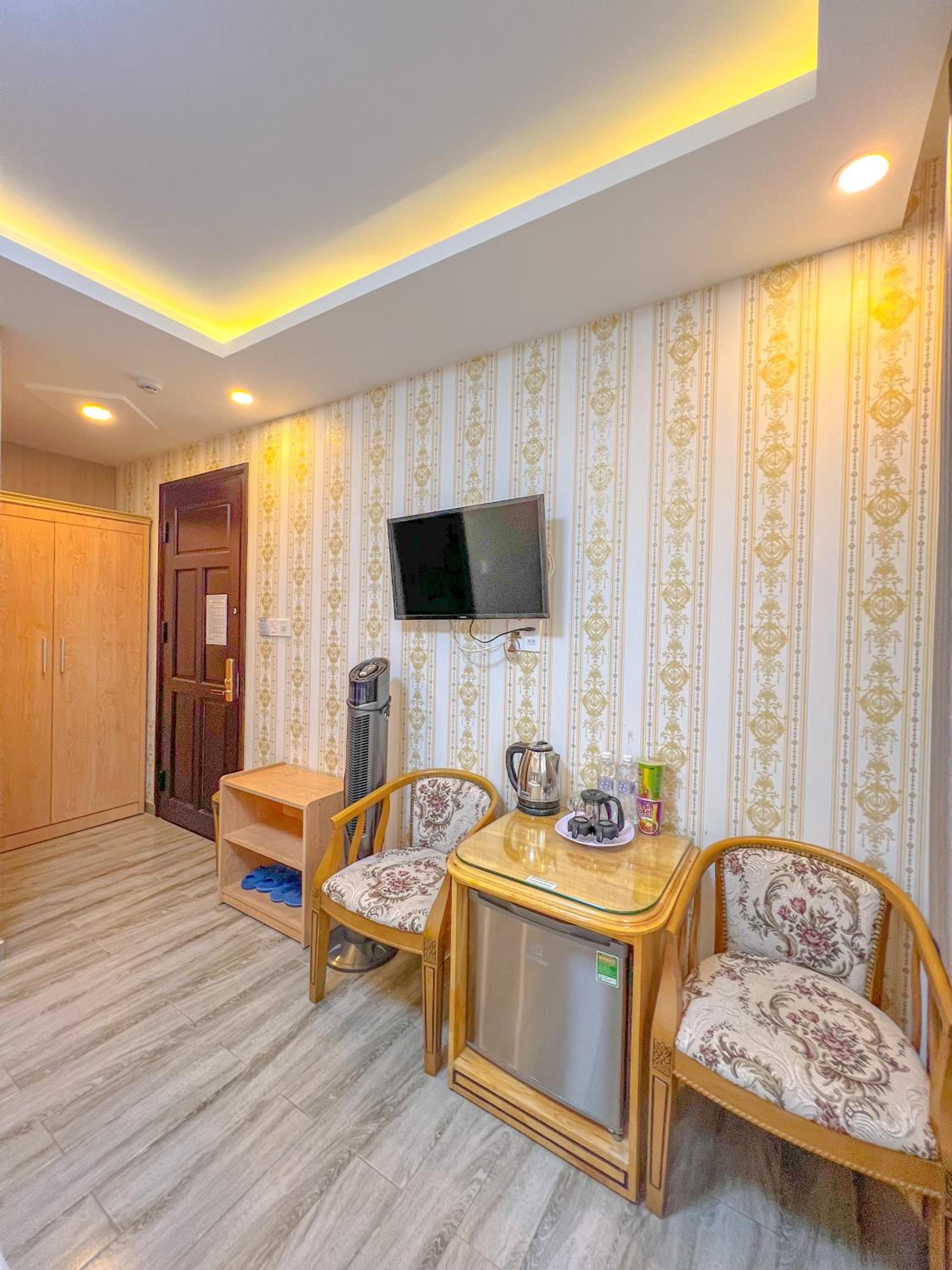 Sugar Land Villa Hotel