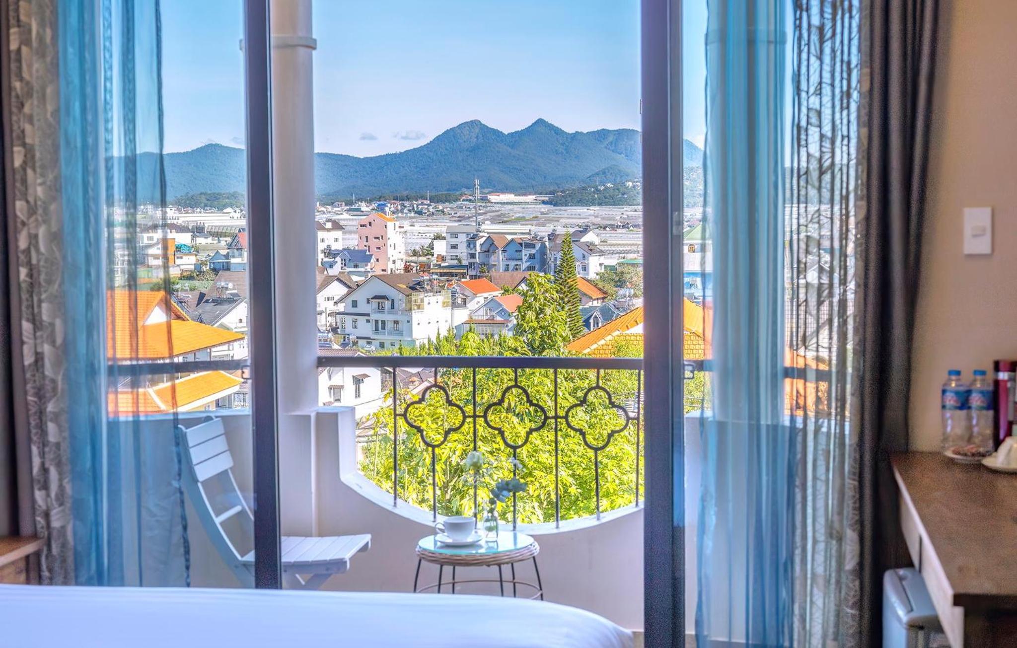 Guava Hill Boutique Hotel