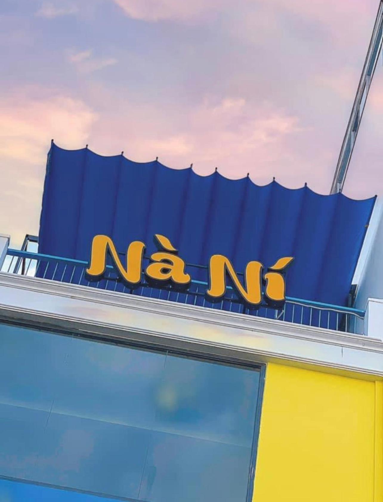 NA NI