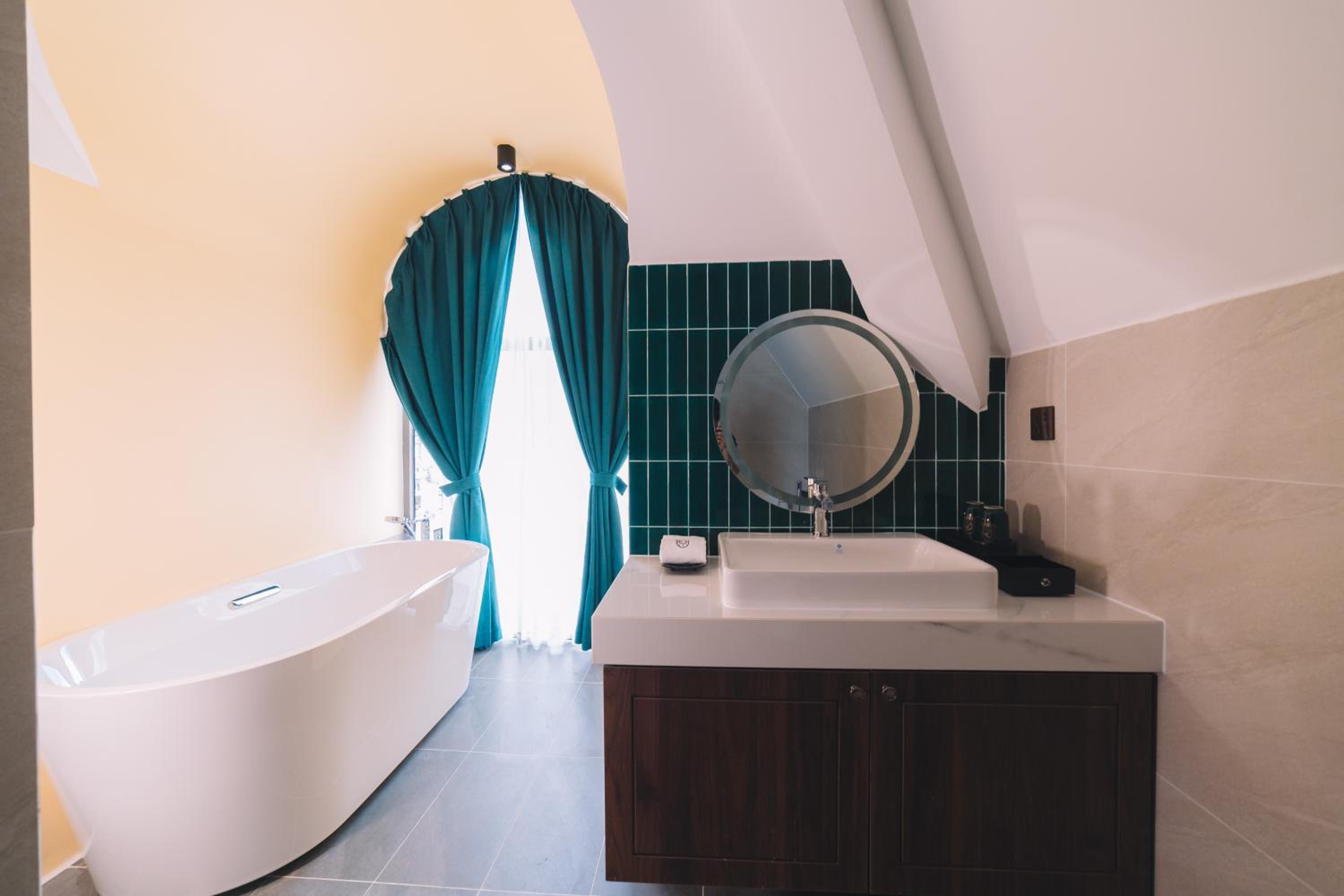 Goldient Boutique Hotel