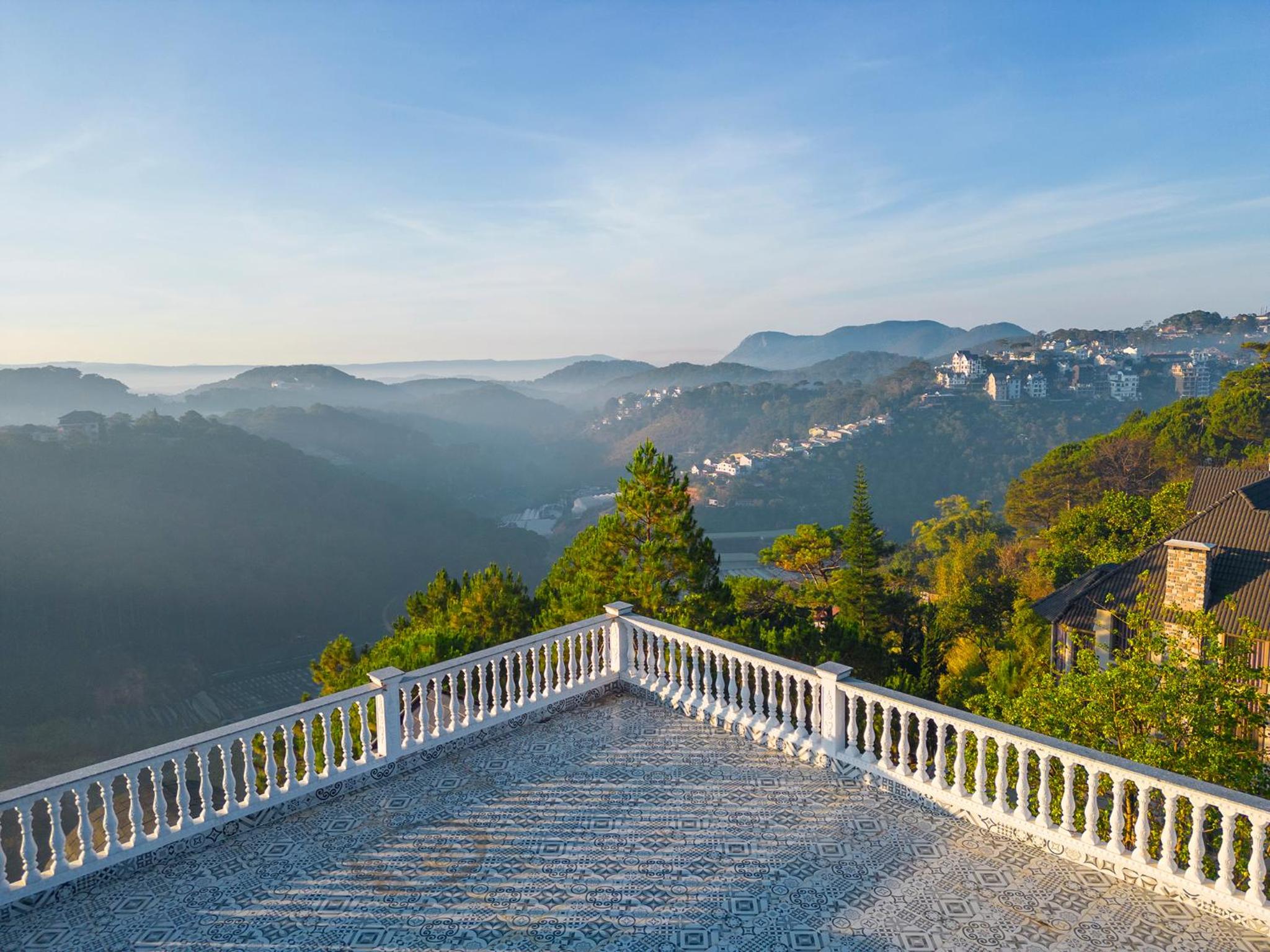 TALA Dalat Hotel
