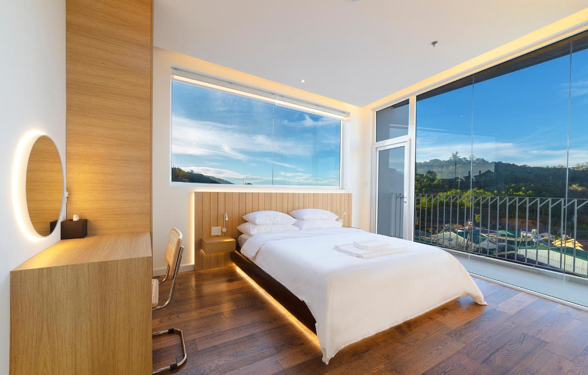 Adela Hotel Dalat