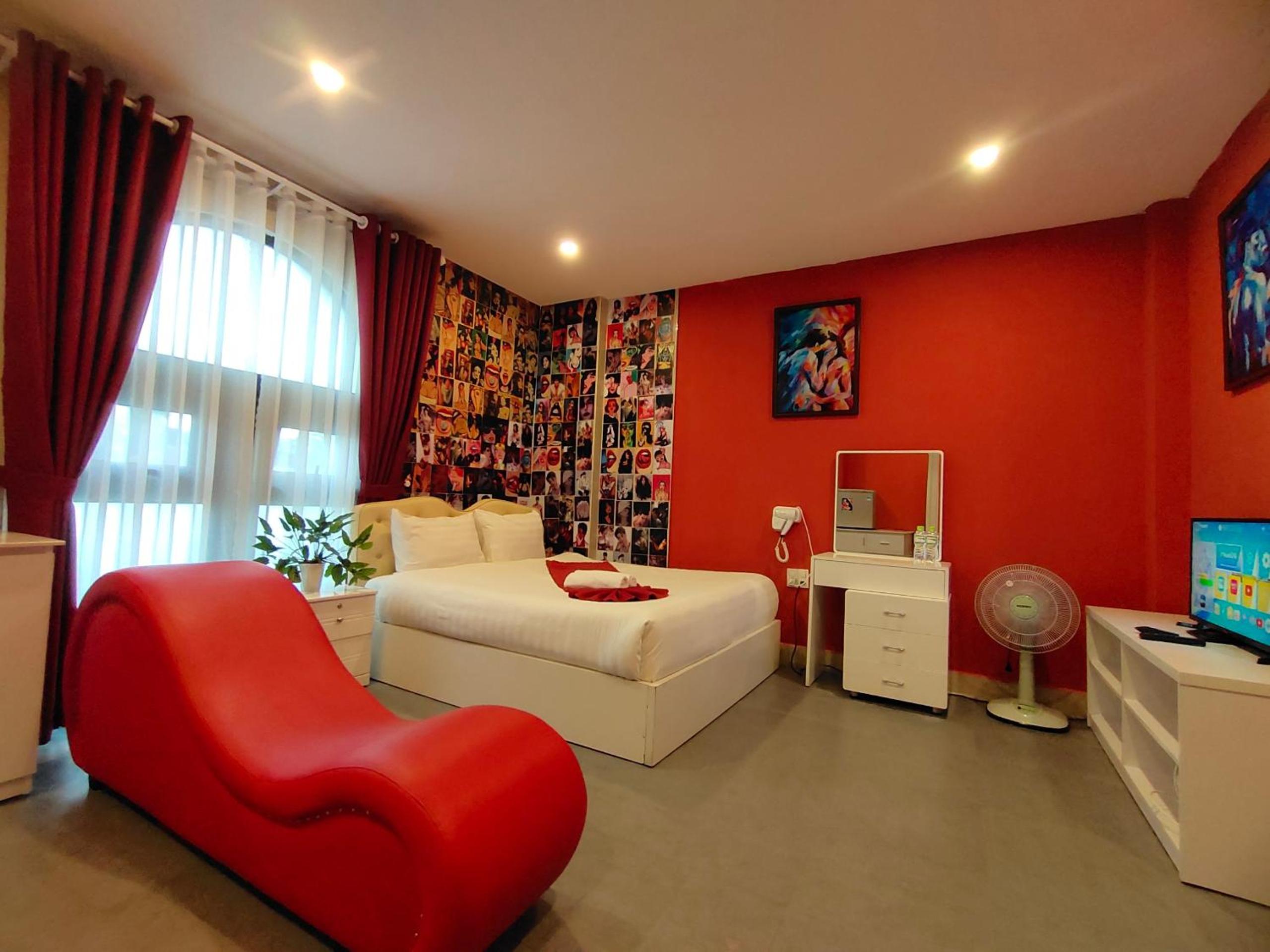 Ngàn Phố Studio & Love Hotel