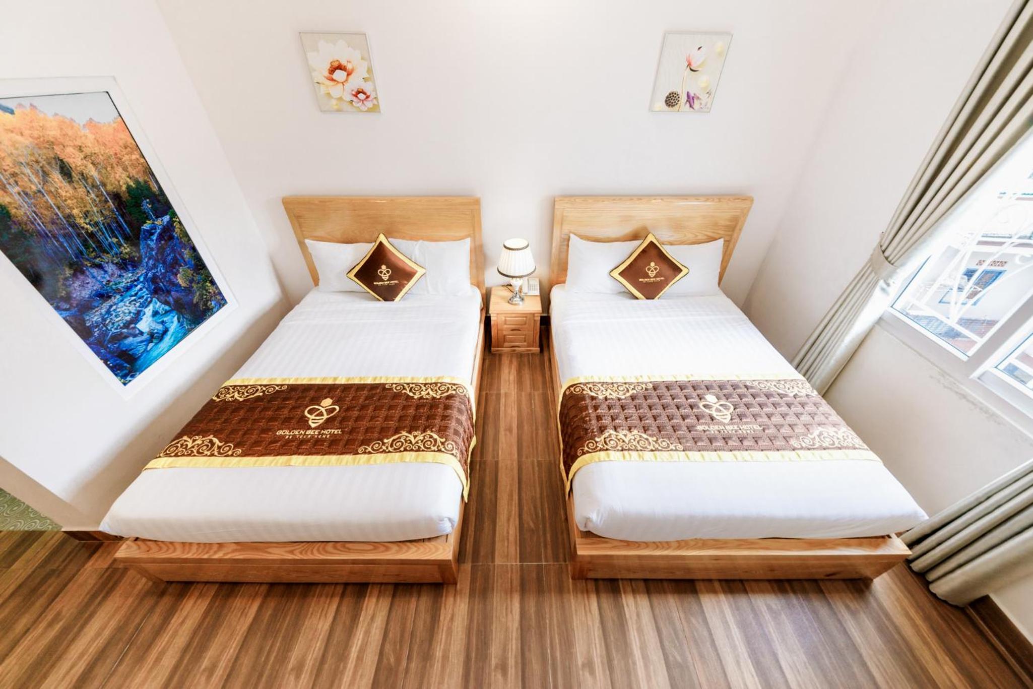 Golden Bee Hotel