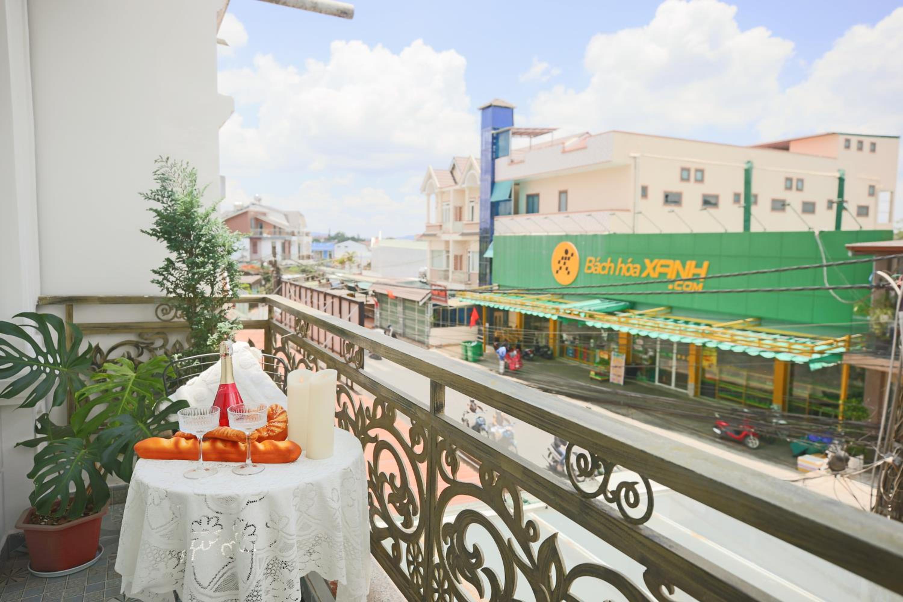 Huong Anh DaLat Palace