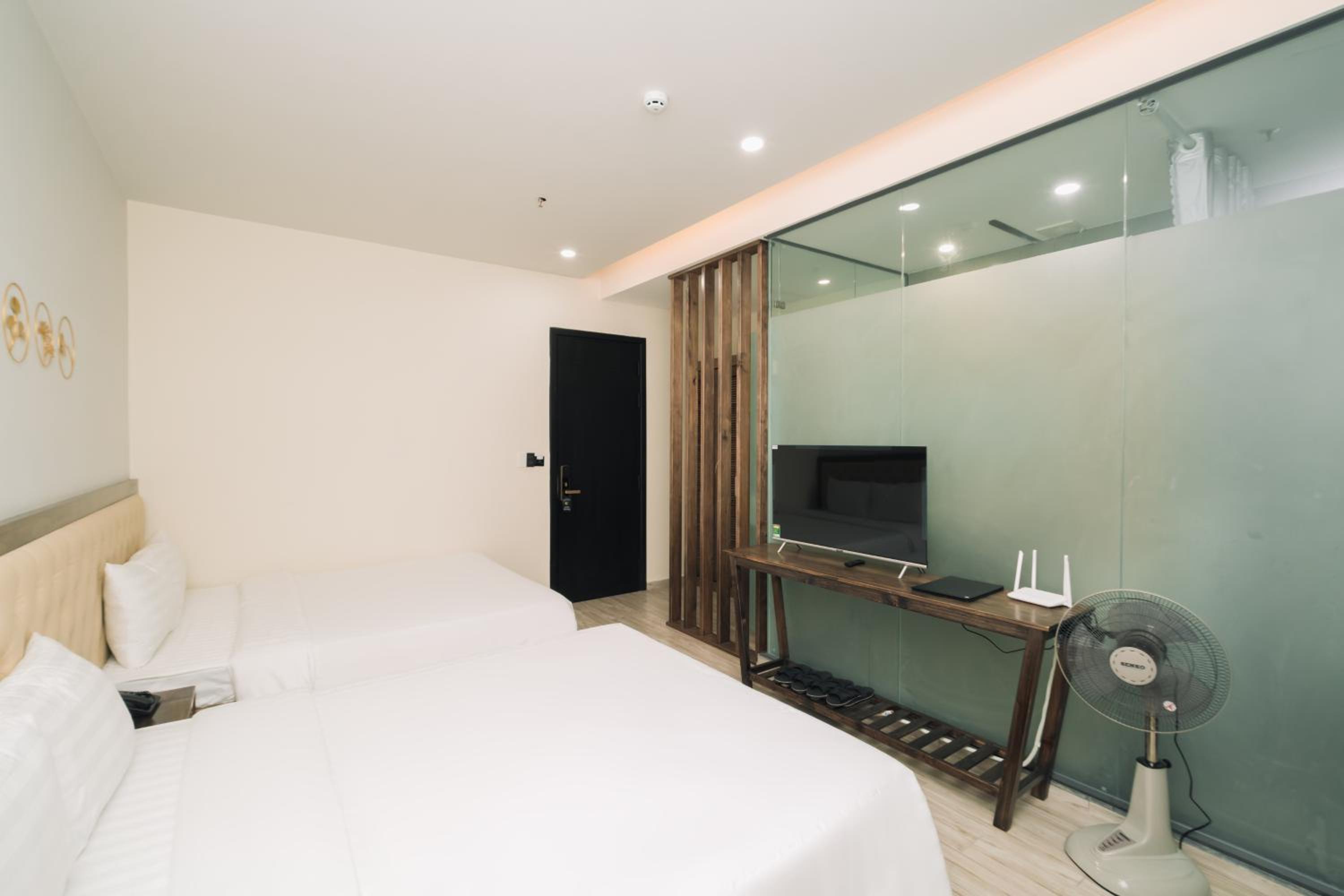 Greenview City Hotel