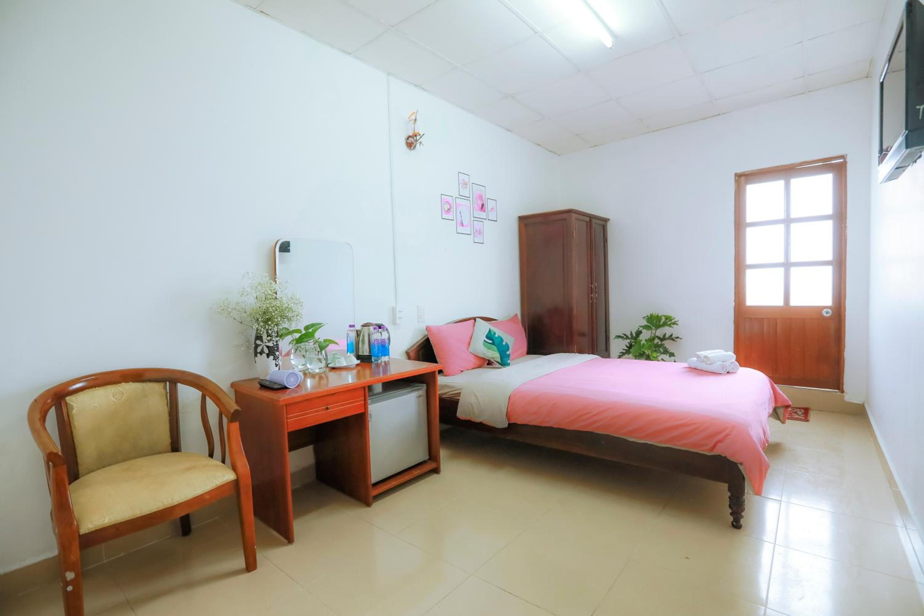 Pearl Wealth Dalat Hotel