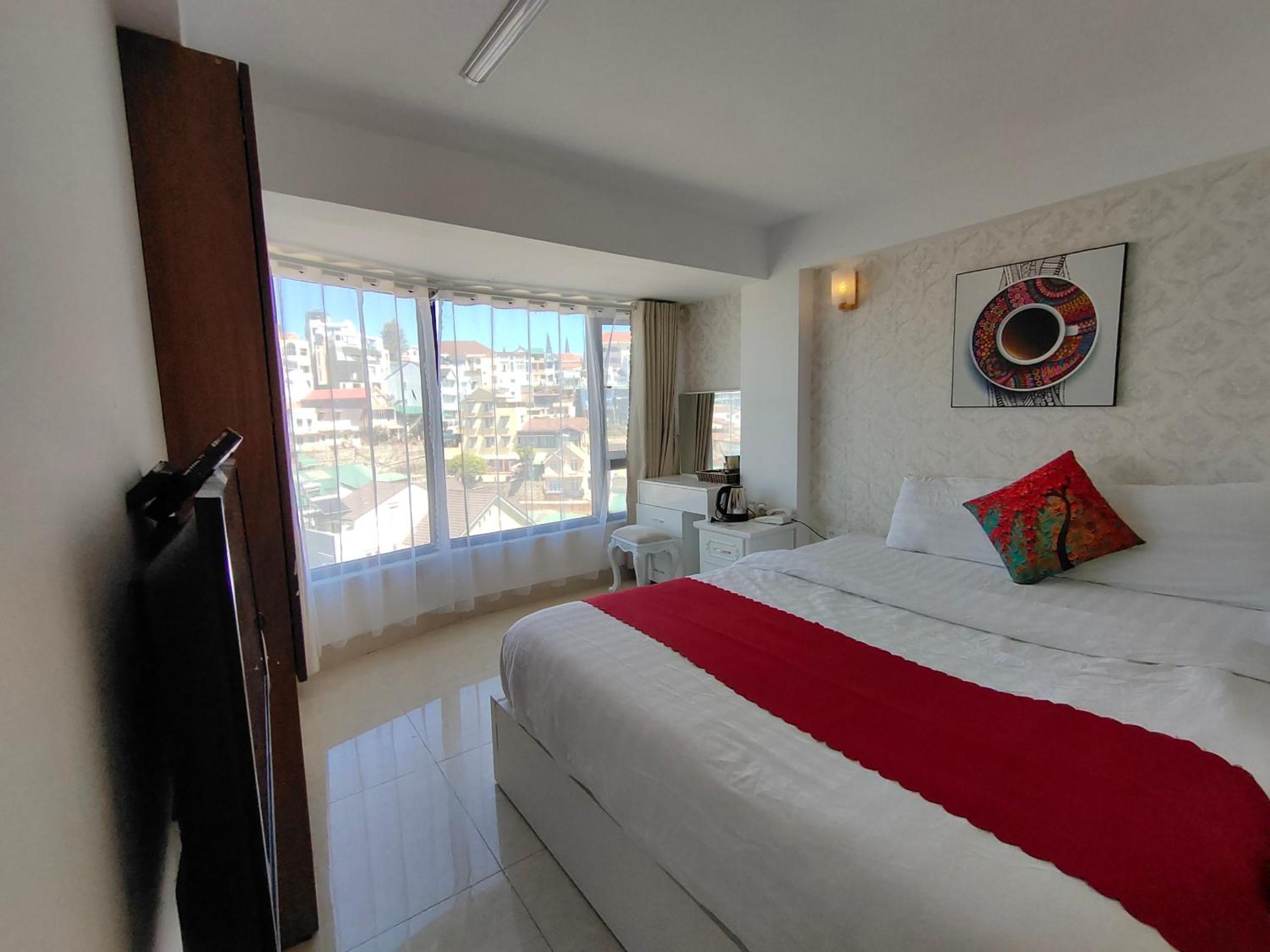 Ngàn Phố Studio & Love Hotel